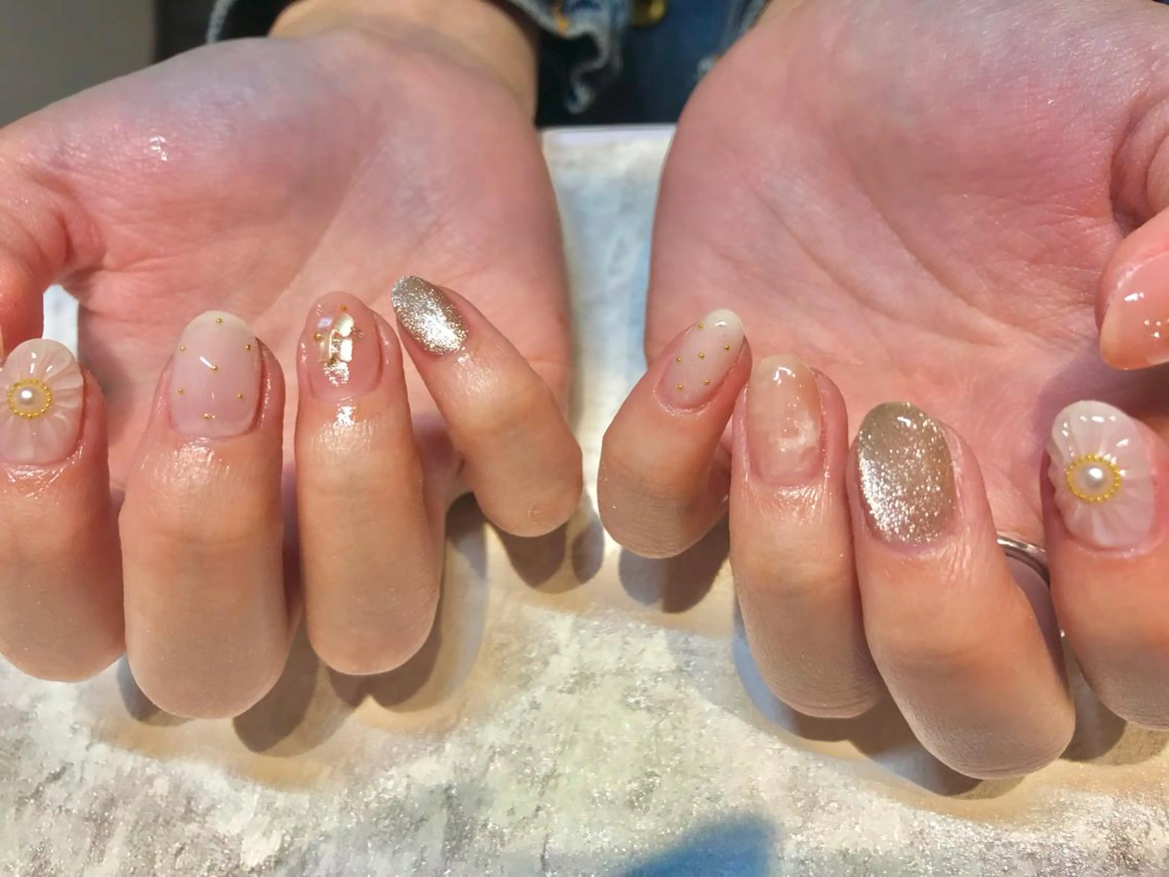 ネイル nail salon　Natural Cure所属・平井 彩香のネイルデザイン