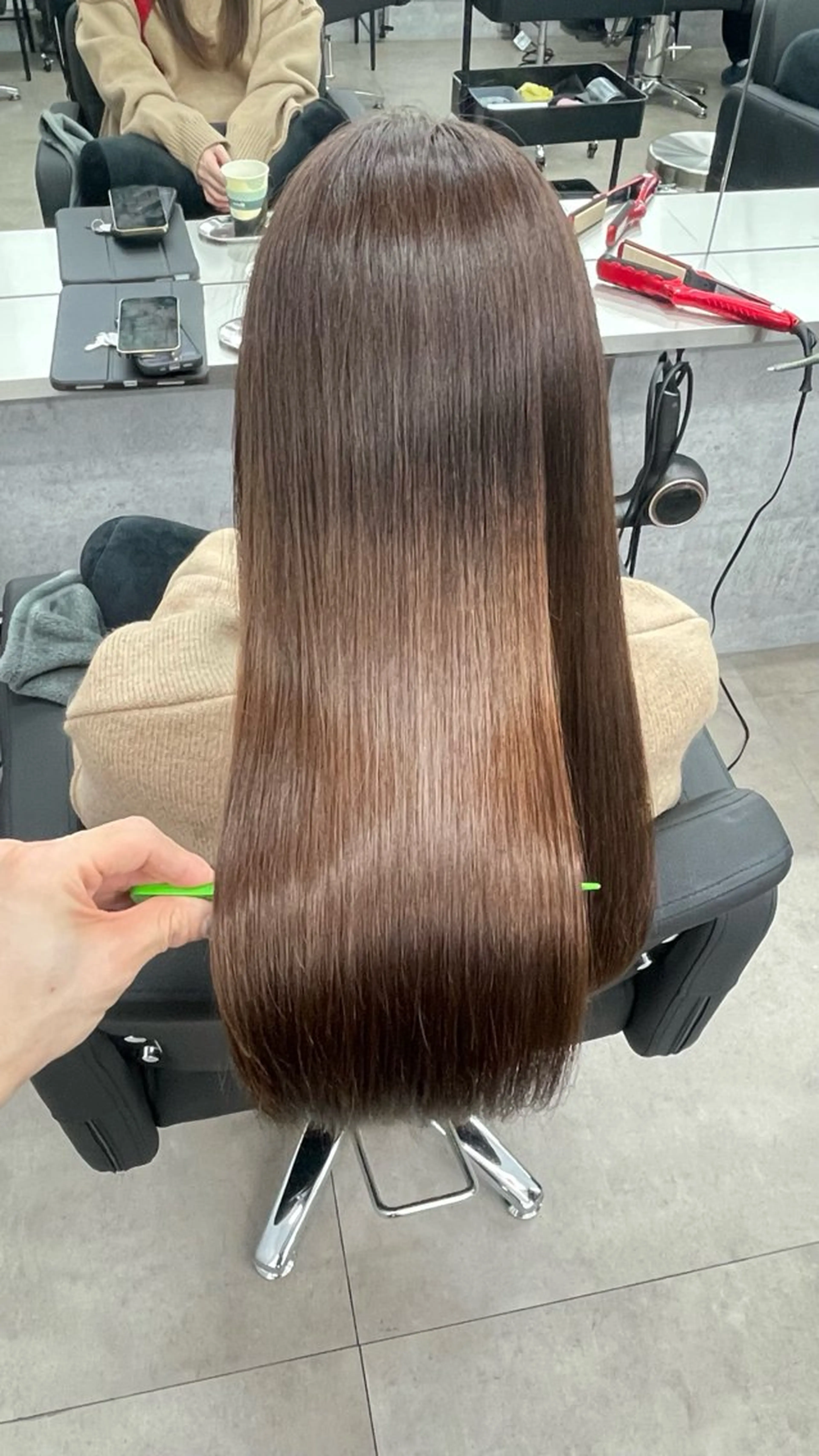 ロング カット ヘアカラー トリートメント 🦄髪質改善トリー トメント🦄イリスのヘアスタイル