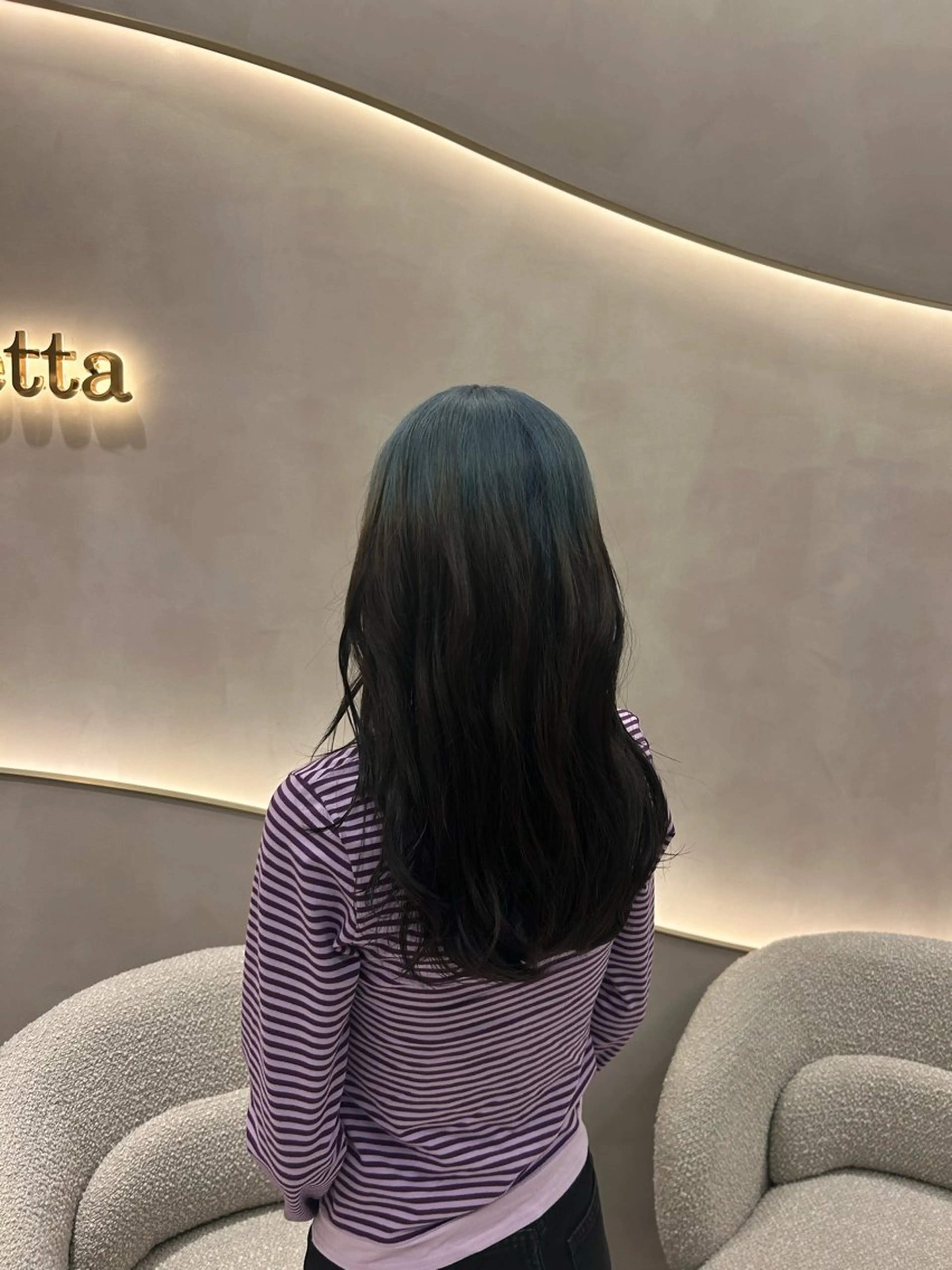 ロング 清水 結生のヘアスタイル