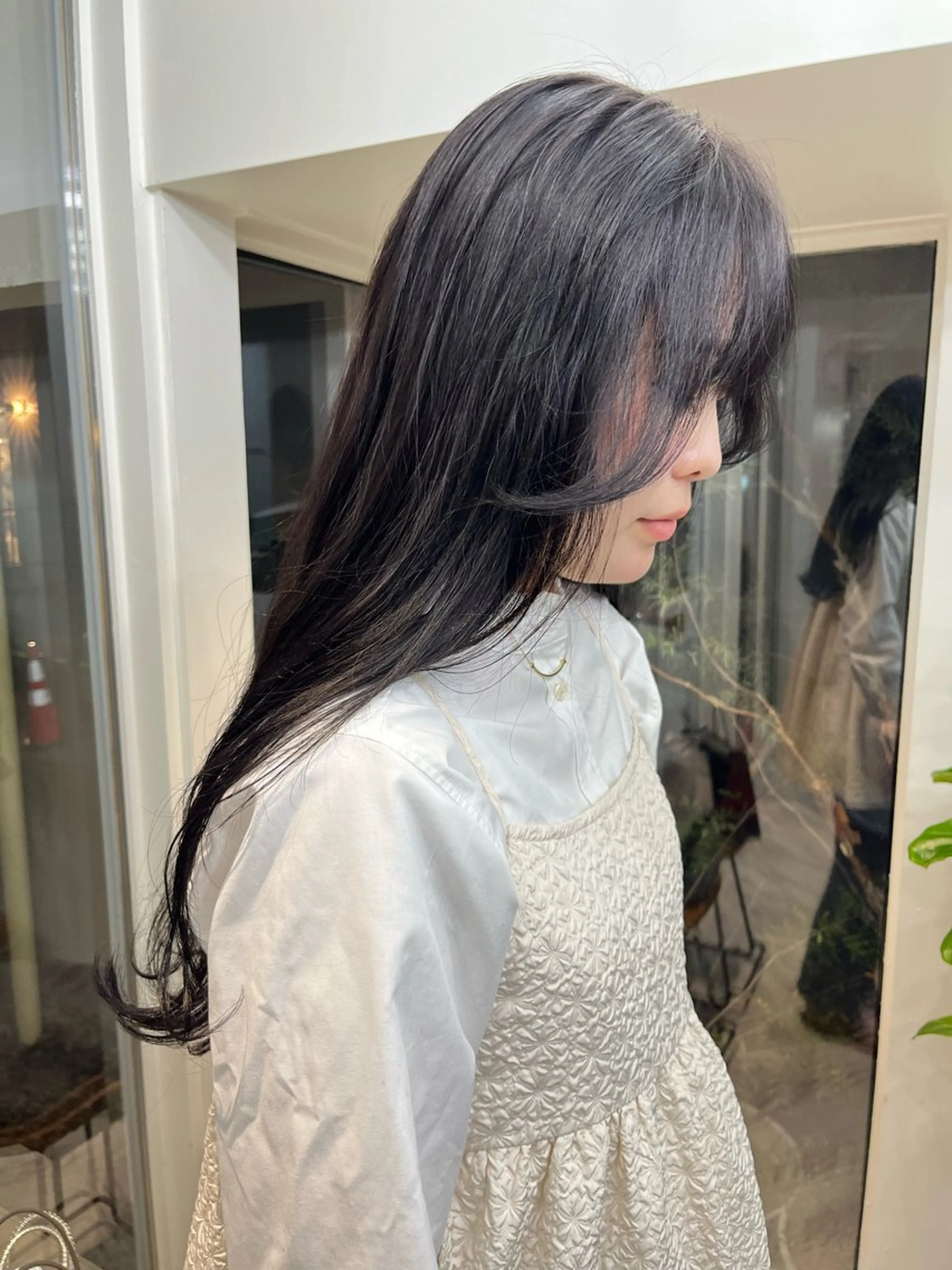 セミロング カラー 透明感カラー ヘアカラー トリートメント スッと馴染むhair /ヨシダトモキのヘアスタイル
