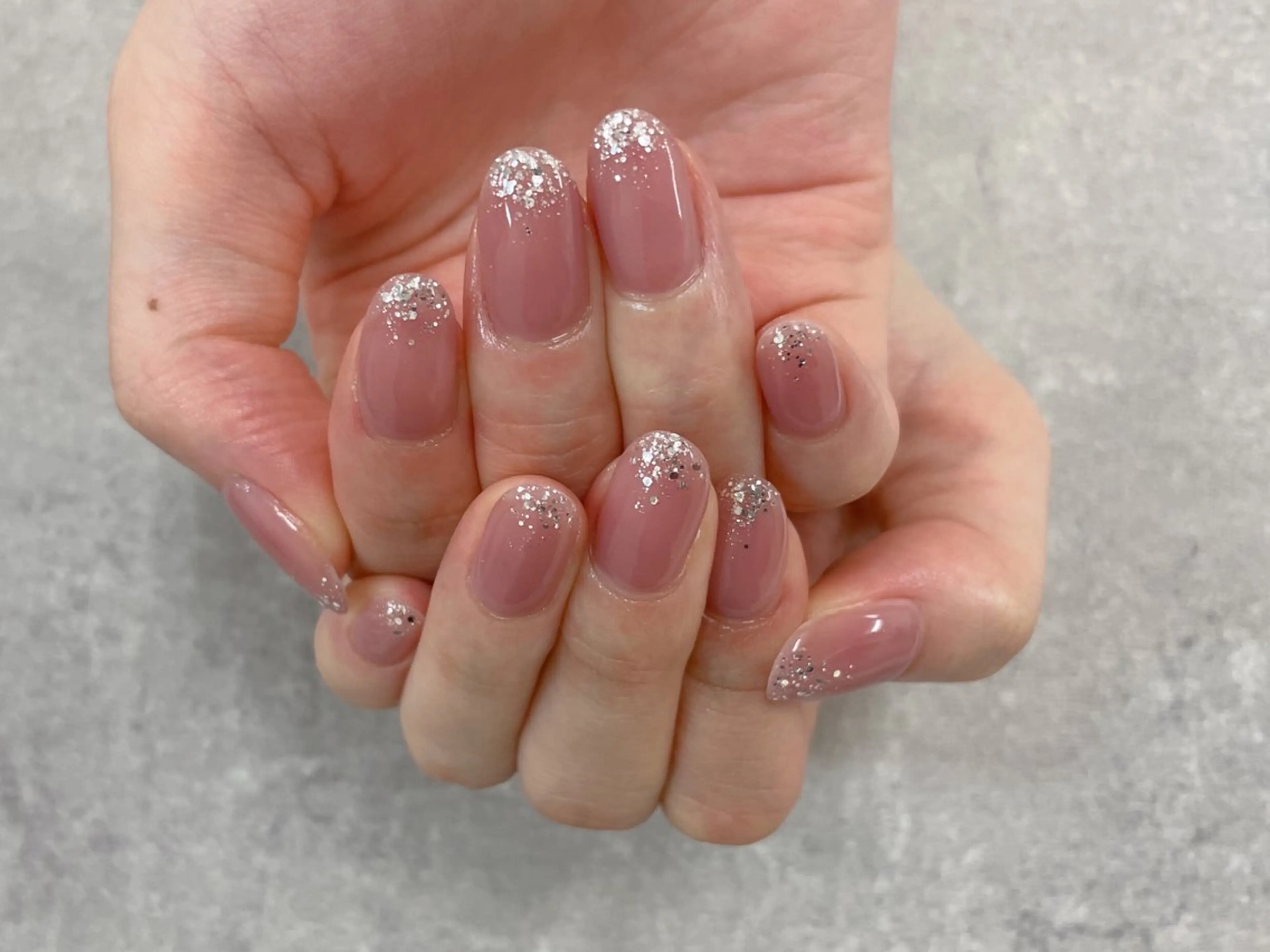 ネイル オフィスネイル ワンカラーネイル ピンク シンプルネイル ハンドネイル foglia❁﻿. ⌇﻿imamuraのネイルデザイン