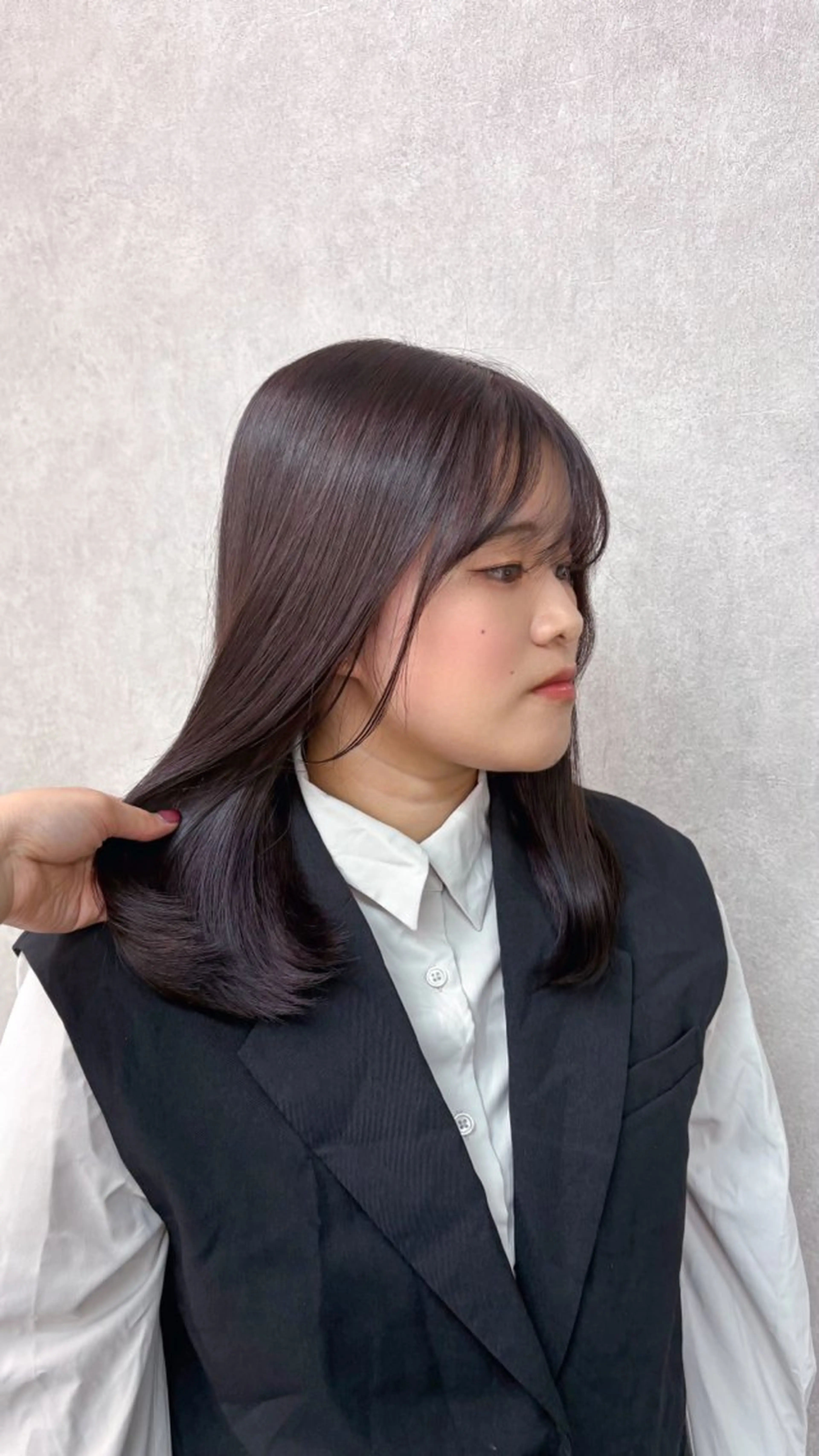 カラー バイオレットカラー Hz SHIHOのヘアスタイル