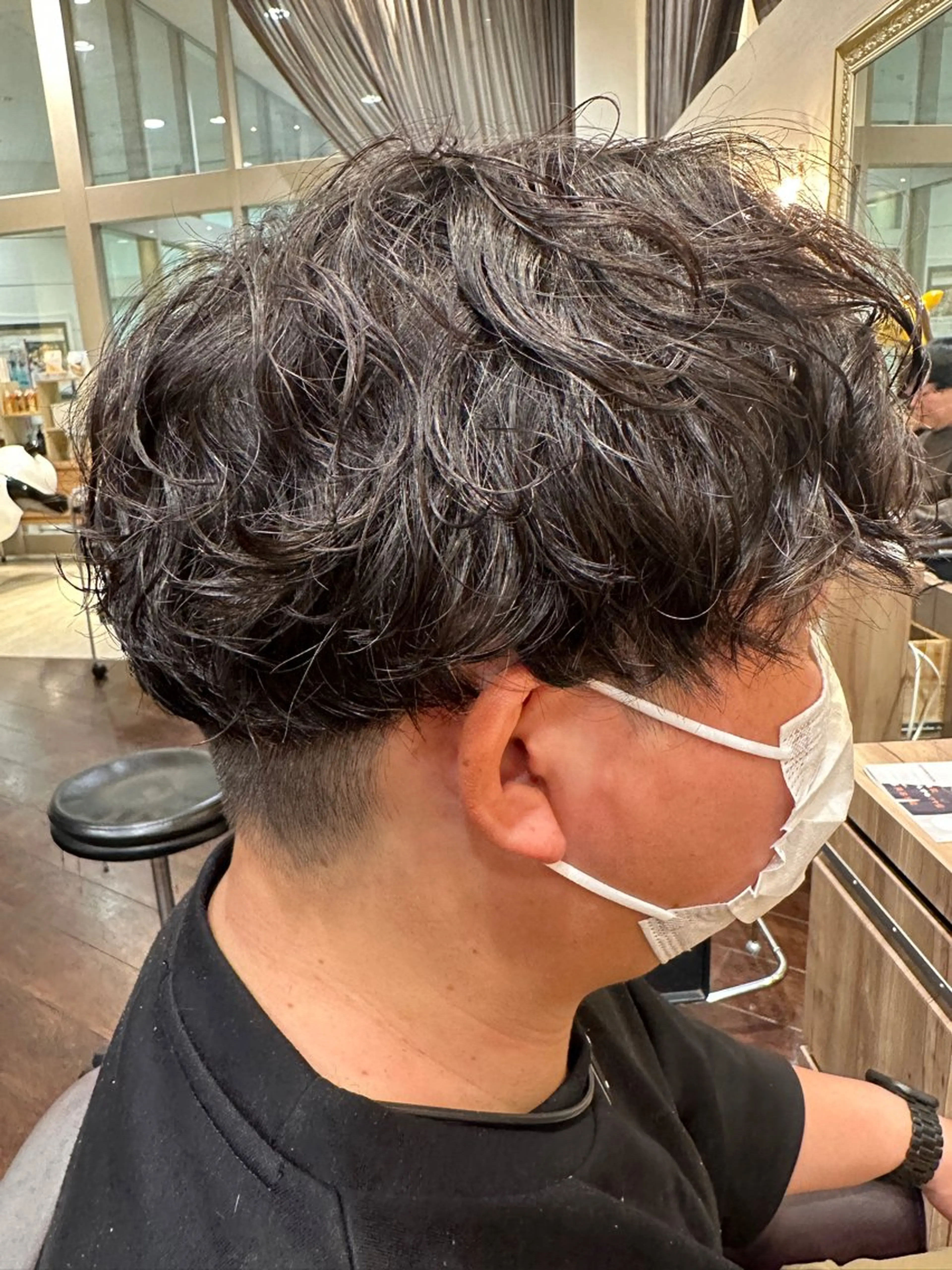 パーマ フェザーパーマ 安藝颯/メンズカットのヘアスタイル