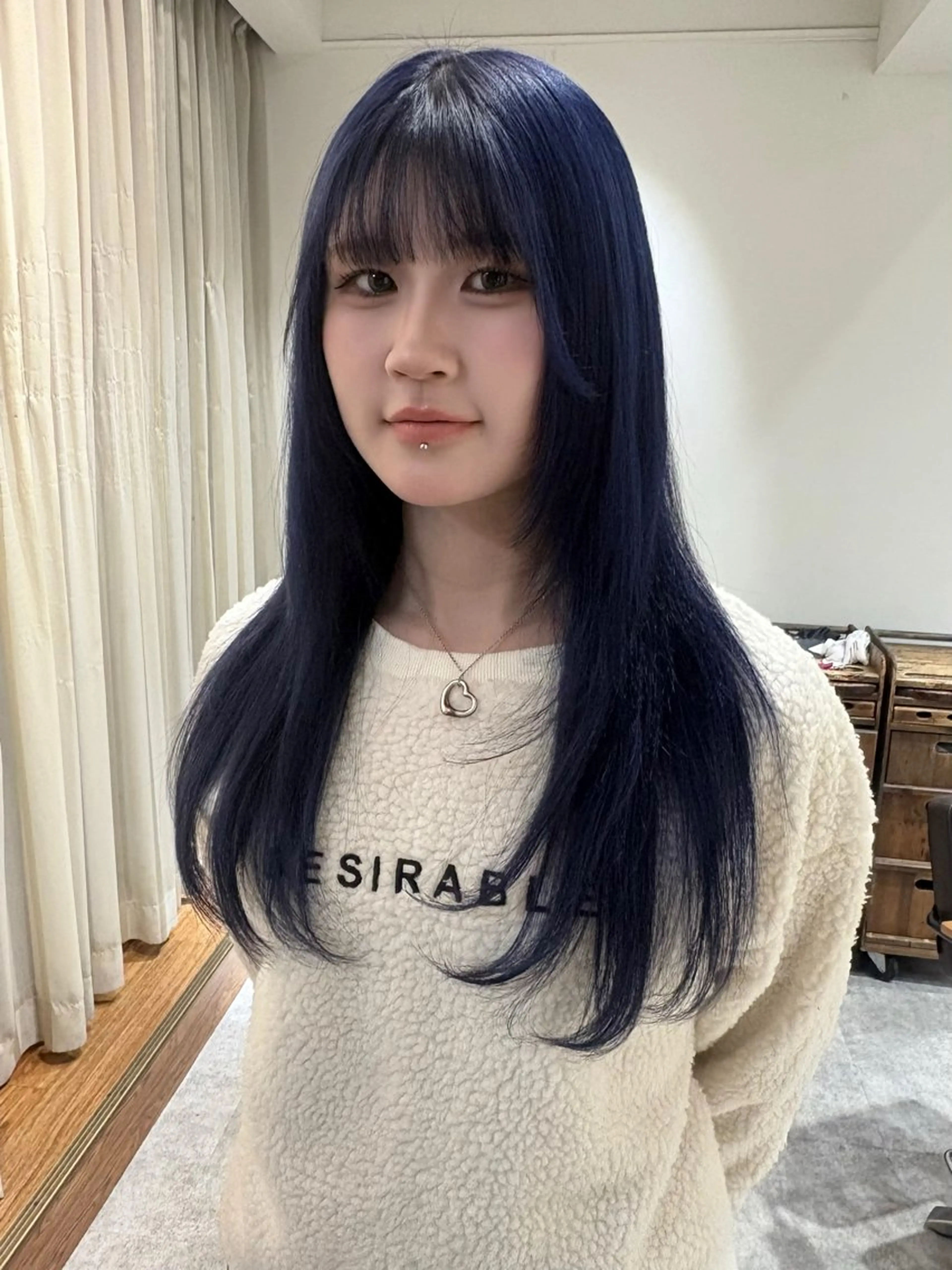 ロング ヘアカラー siki yuikaのヘアスタイル