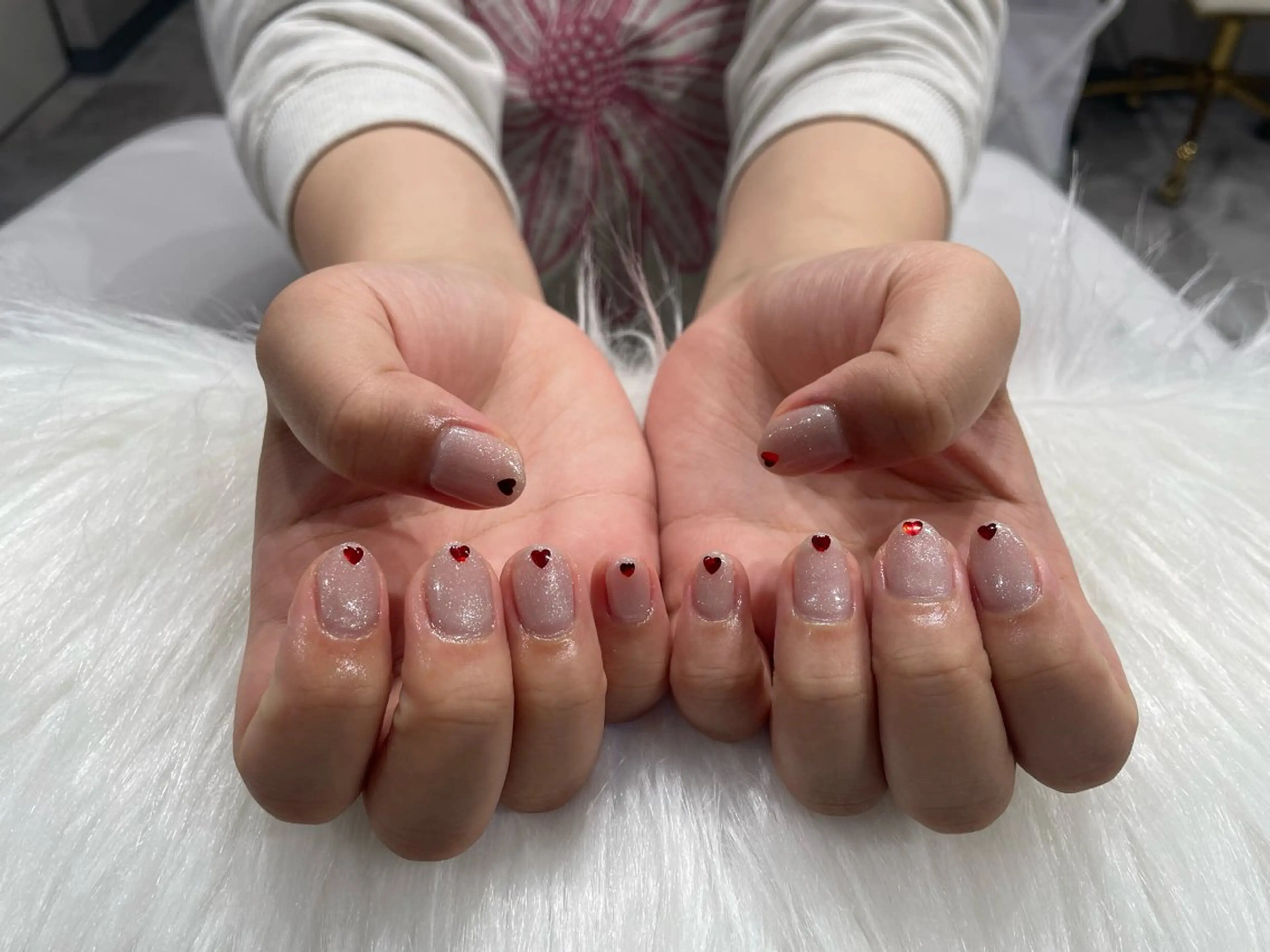 ネイル ハンドネイル リスブラン AYUMI 🍎のネイルデザイン