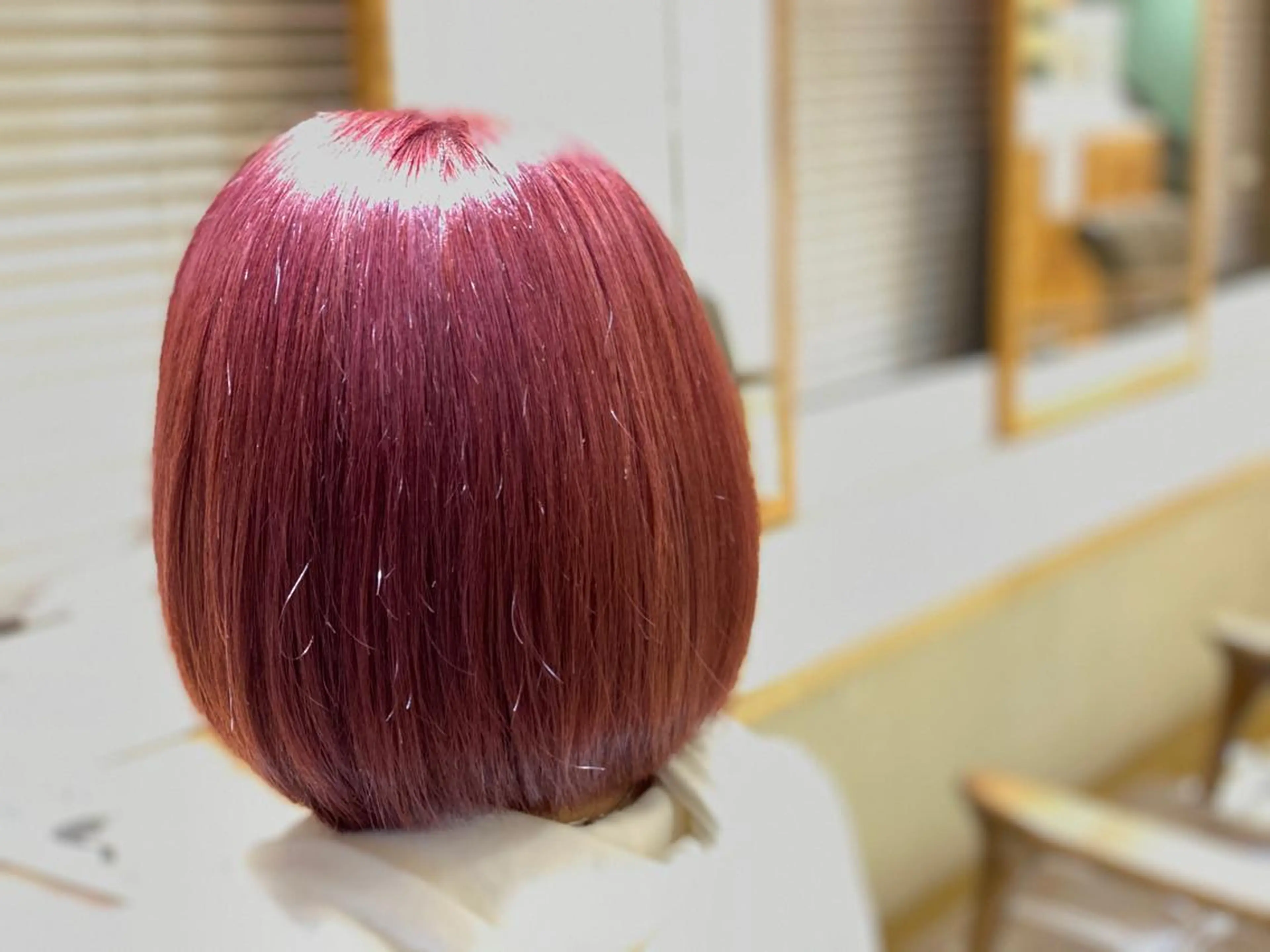 ショート ヘアカラー kawabe maikoのヘアスタイル