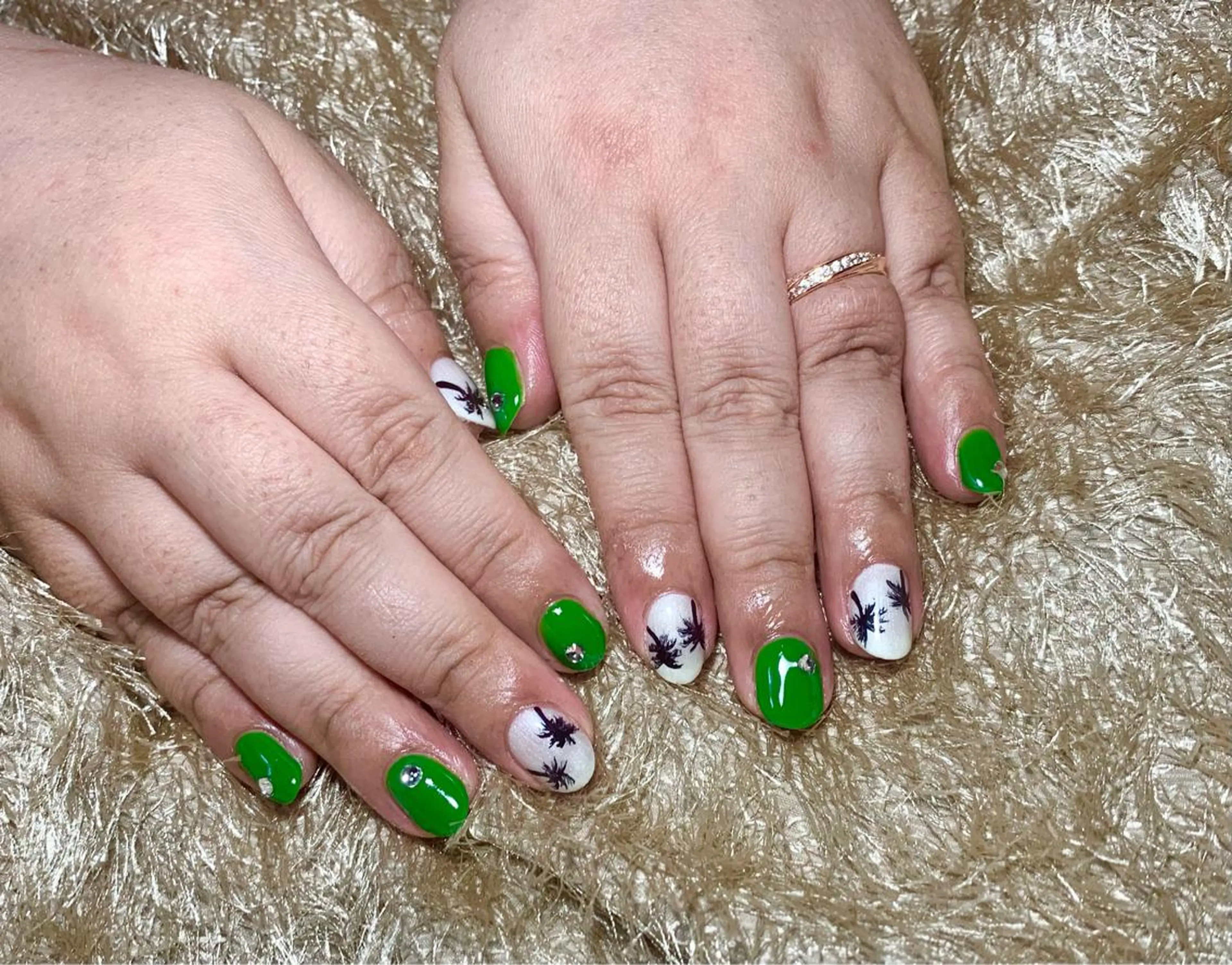 ネイル マルサンカクシカク所属・○△□ 守口市のネイルデザイン