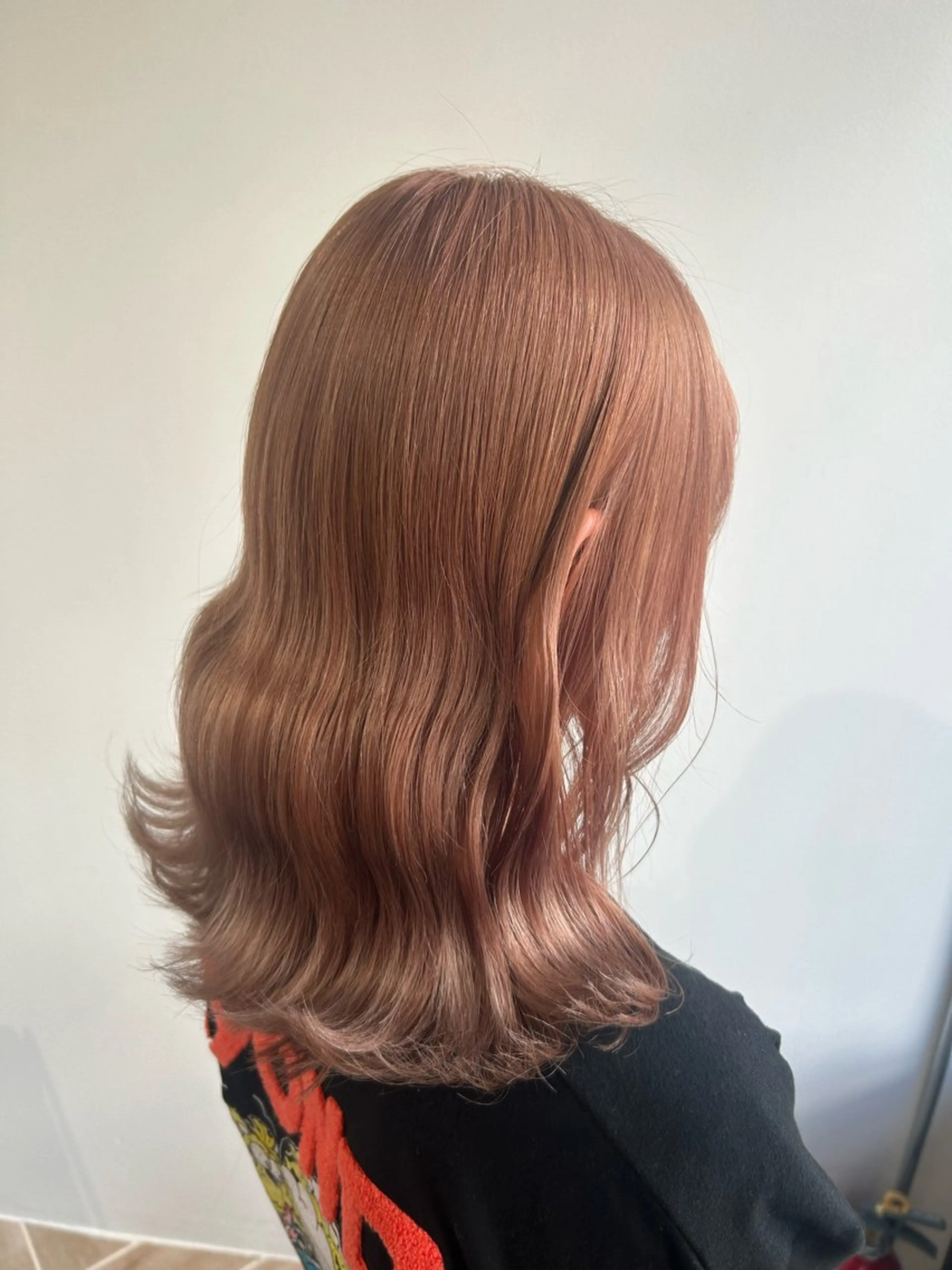 ミディアム カラー カット ヘアカラー トリートメント ベージュ/ダブルカラ ー/新潟駅/青柳萌果のヘアスタイル