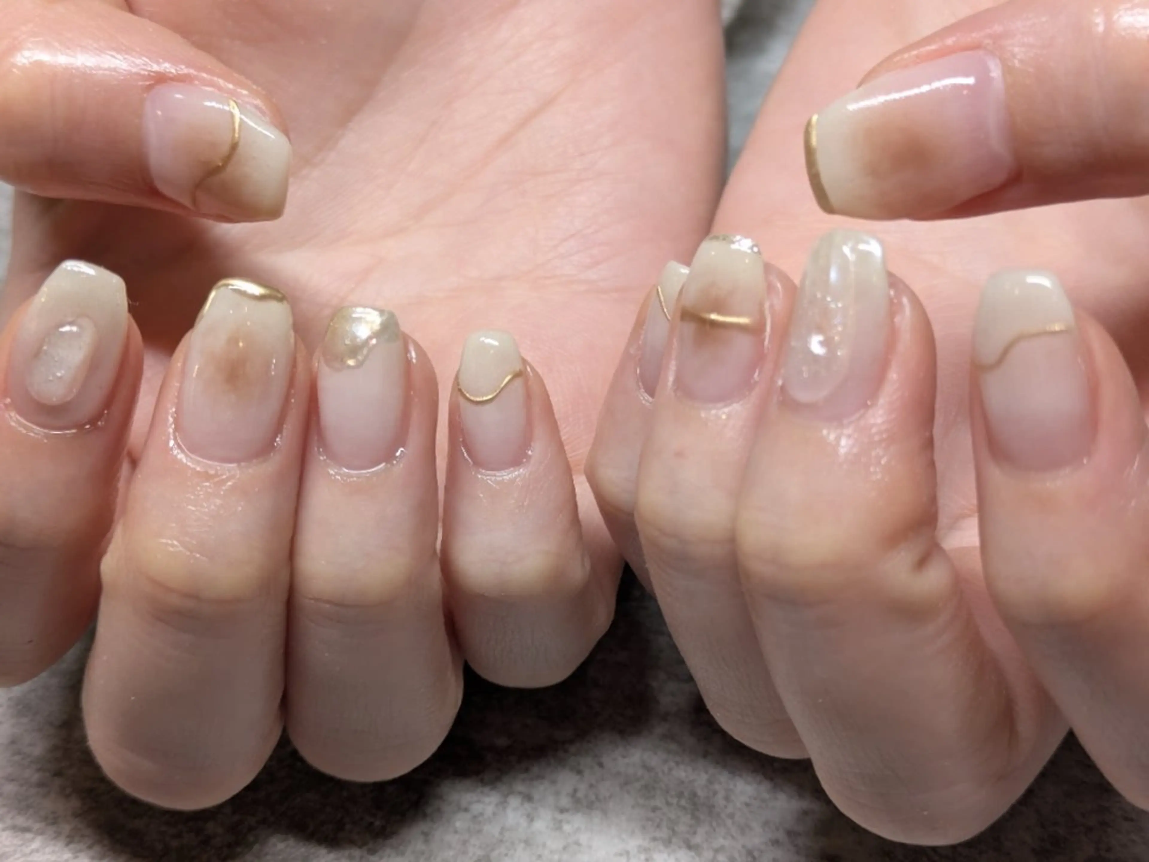 ネイル ニュアンスネイル ハンドネイル ニュアンスネイル 【新宿三丁目】AMIのネイルデザイン