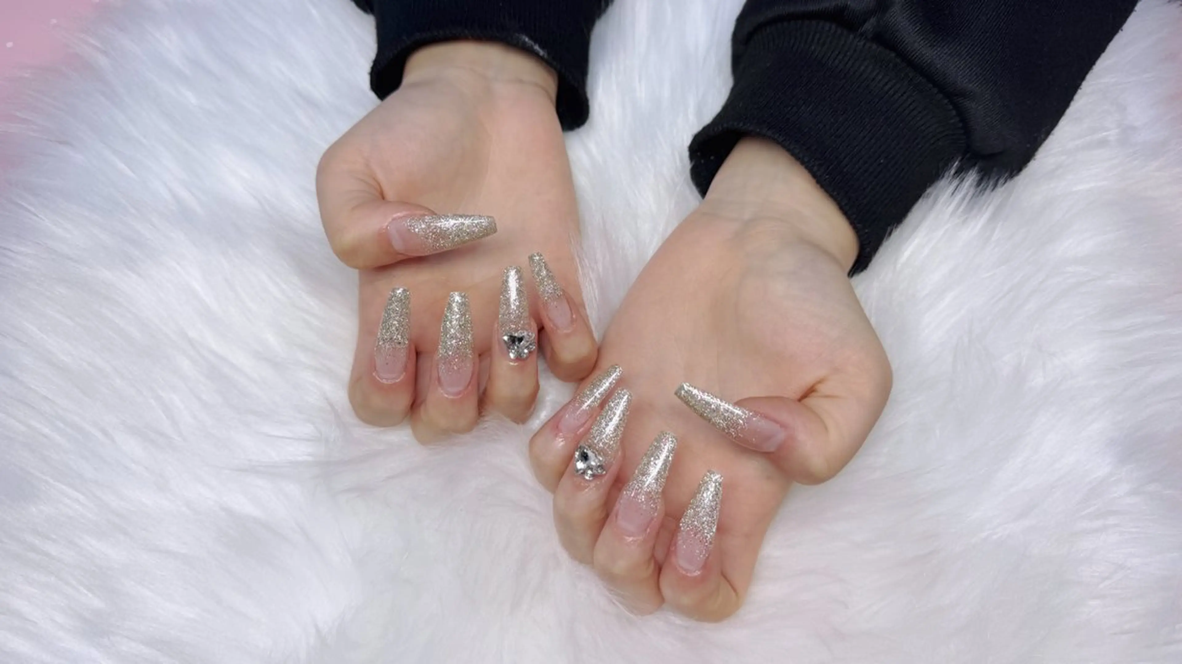 ネイル ハンドネイル ハンドケア 🎀うかん 🎀チップ長さ出しのネイルデザイン