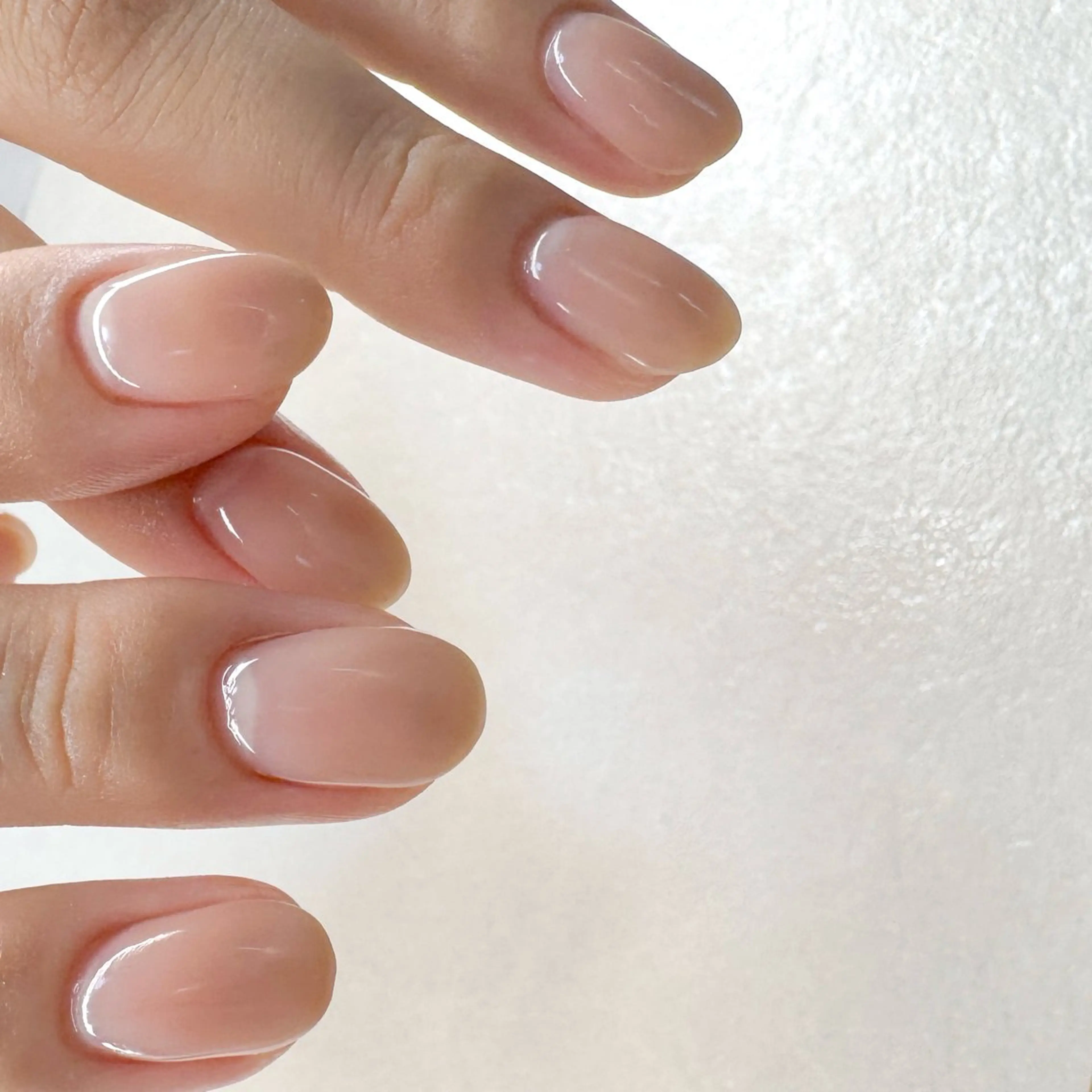 ネイル グラデーション オフィスネイル pointillé .ayaのネイルデザイン