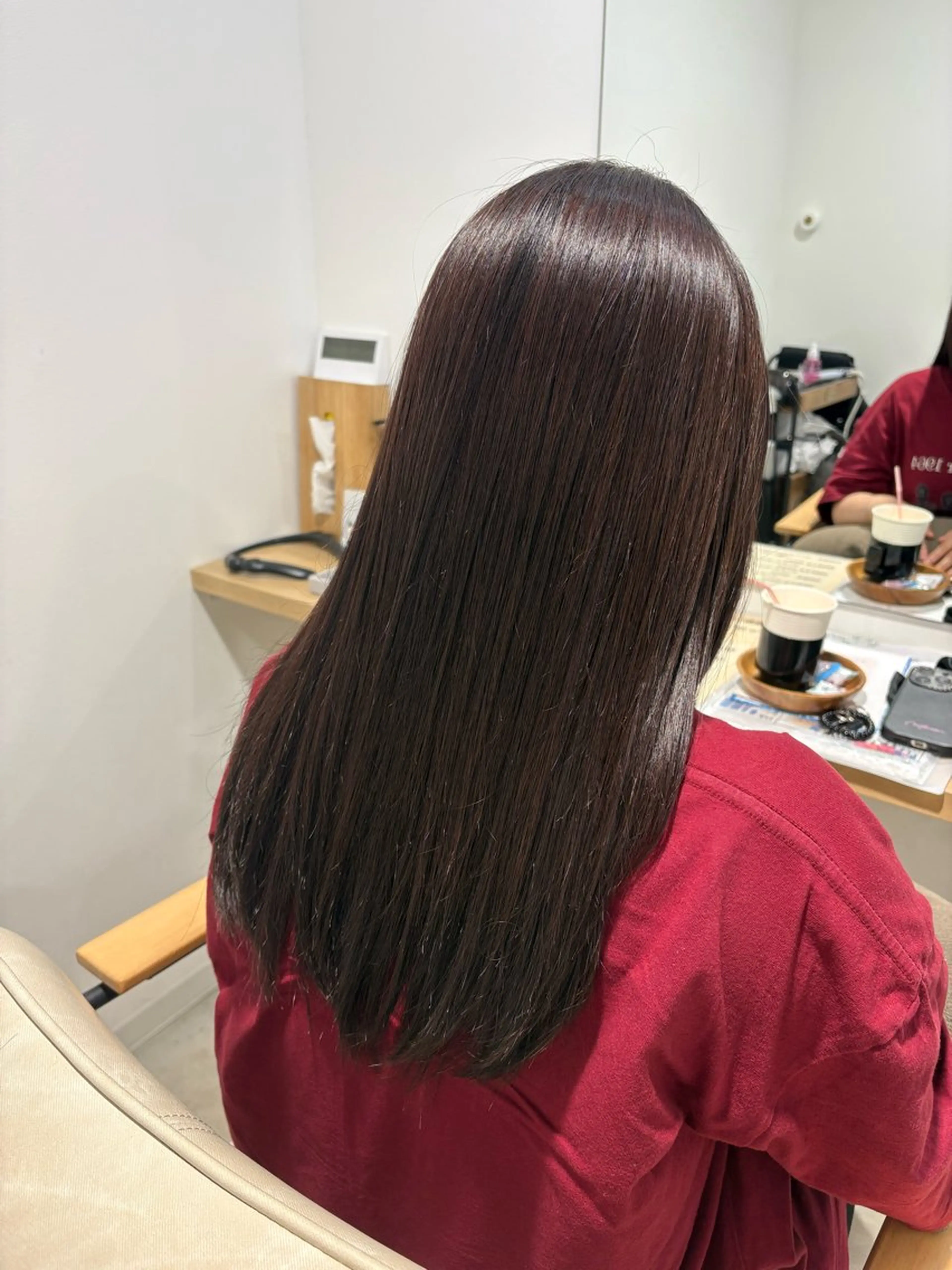 ロング レッドブラウン カット ヘアカラー 藤原仁美/レイヤー ボブ/透明感カラーのヘアスタイル