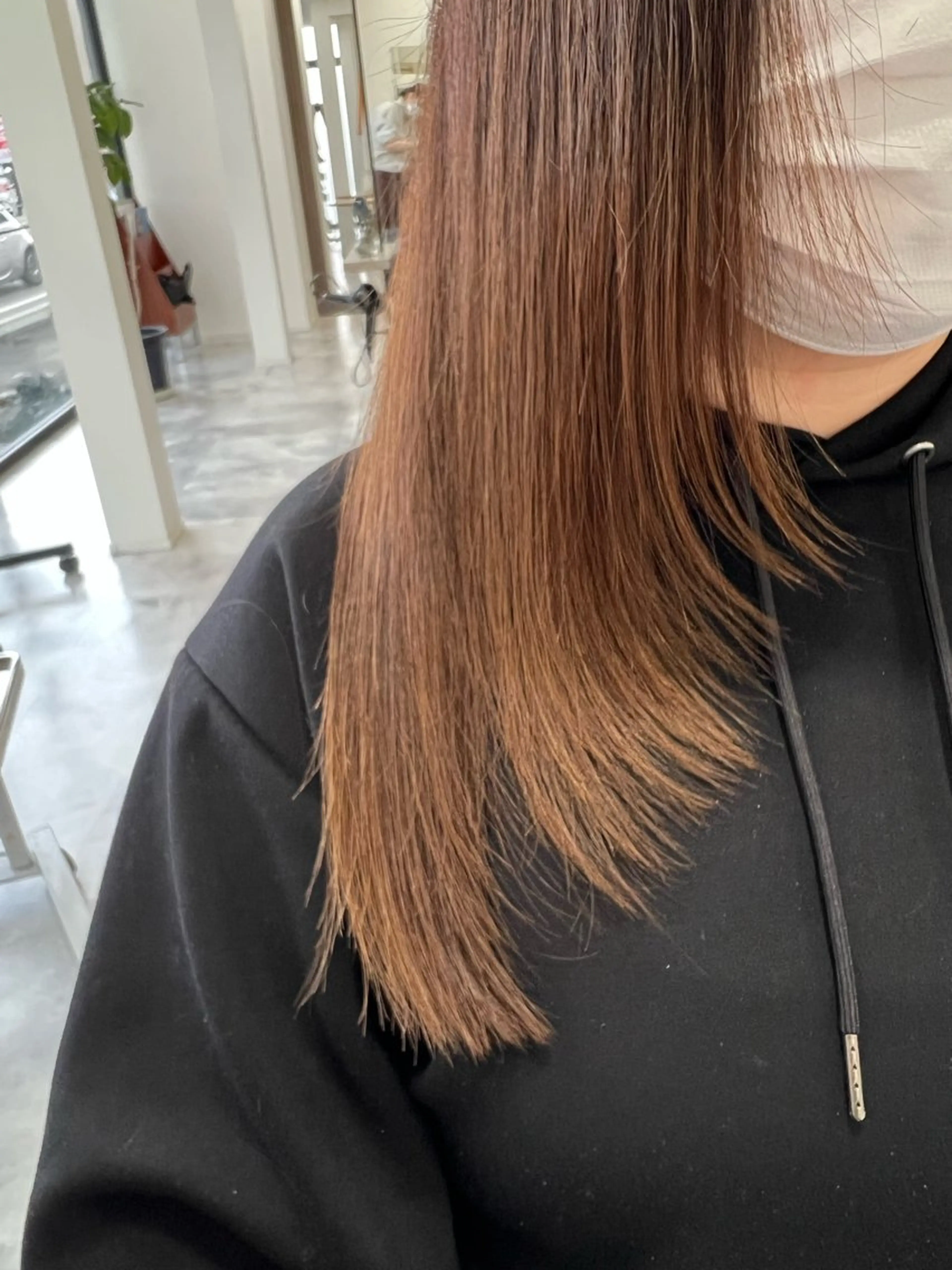 セミロング カット 🎀透明感カラー 🎀樺島希美🎀のヘアスタイル
