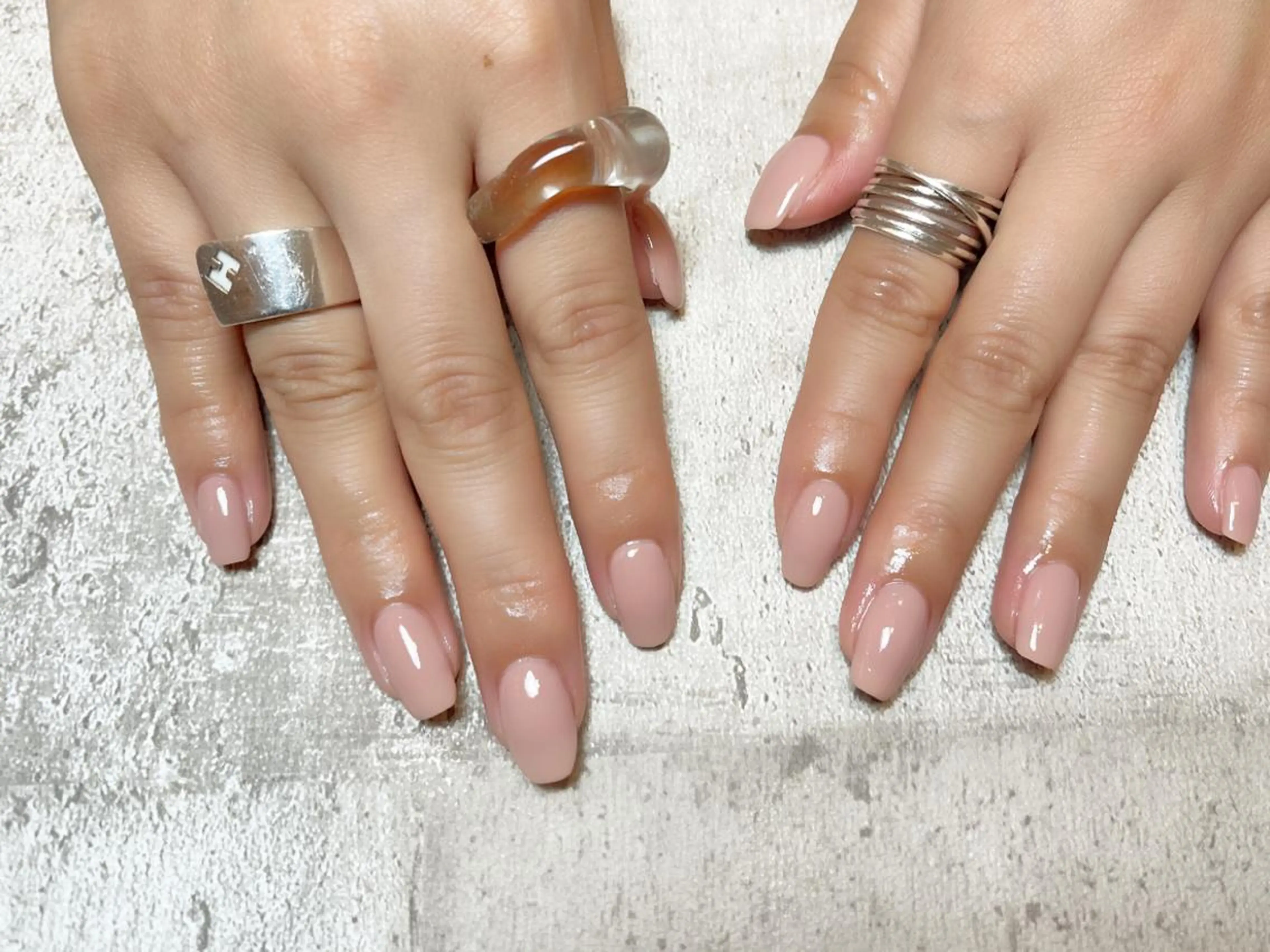 ネイル ジェルネイル ワンカラーネイル パラジェル irono .のネイルデザイン