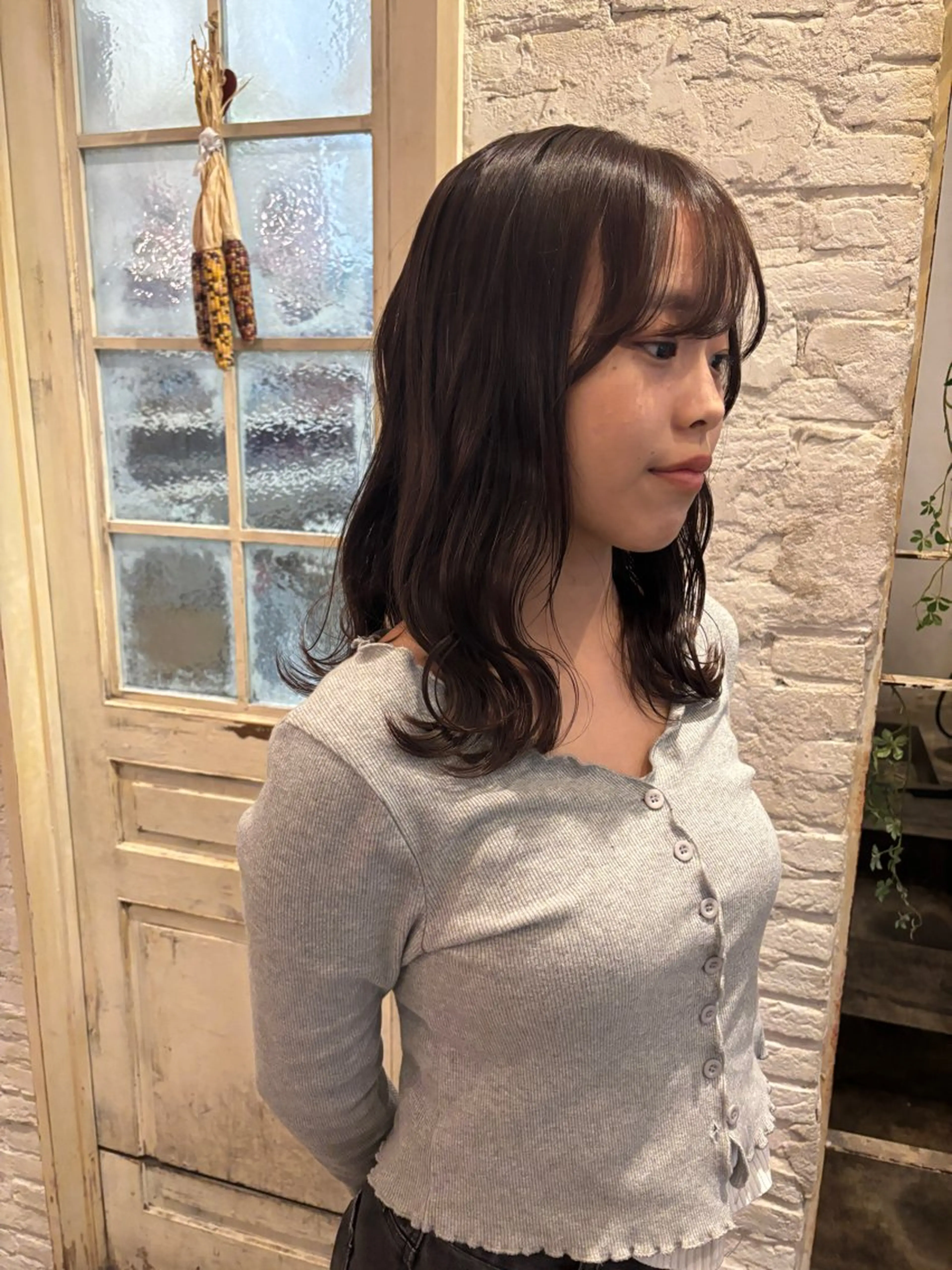 セミロング ヘアカラー 大塚 実優のヘアスタイル