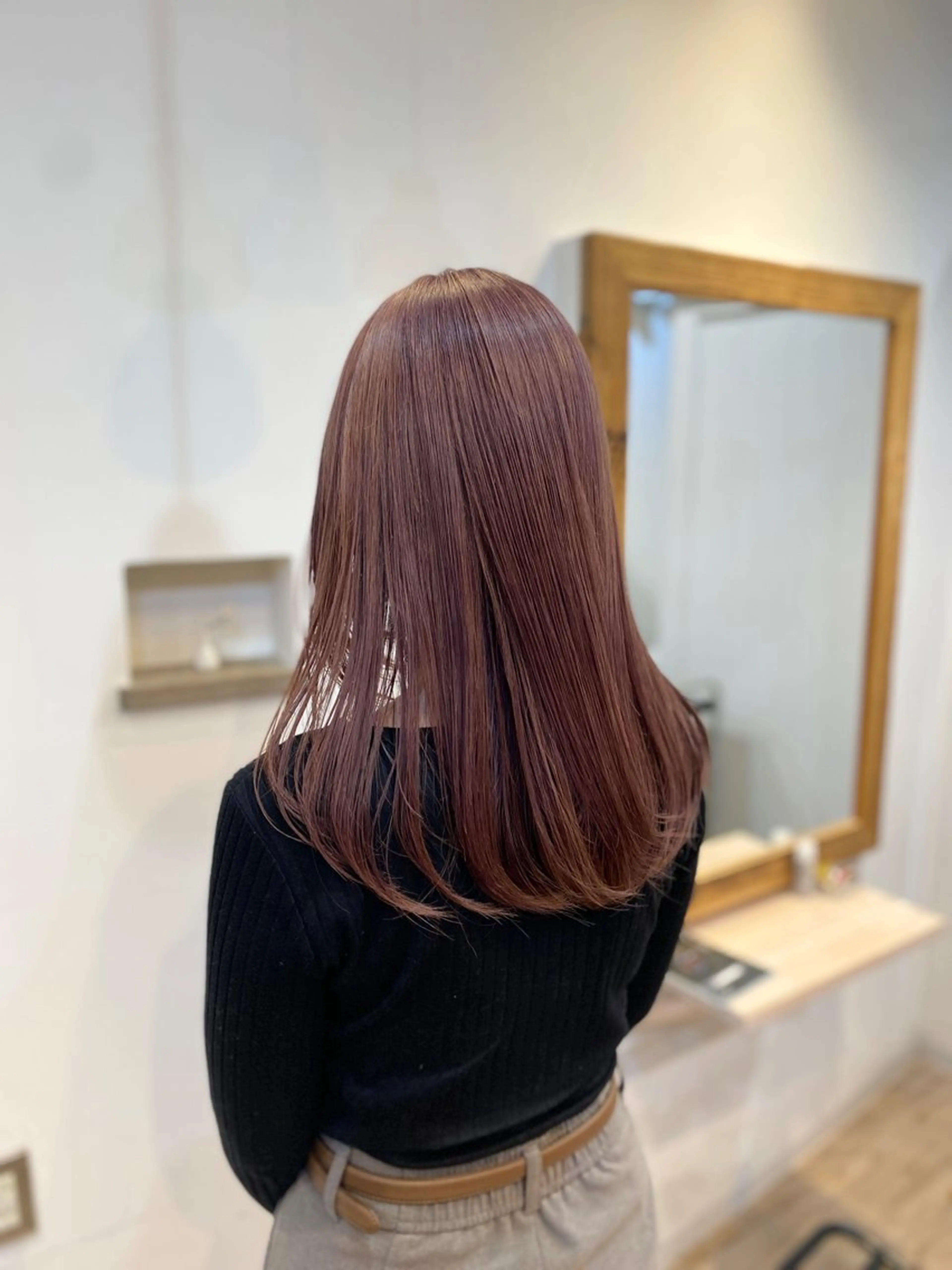 ミディアム カラー ベージュカラー ラベンダーカラー ラベンダーベージュ ピンクカラー ピンクラベンダー カット ヘアカラー 安住 千明のヘアスタイル