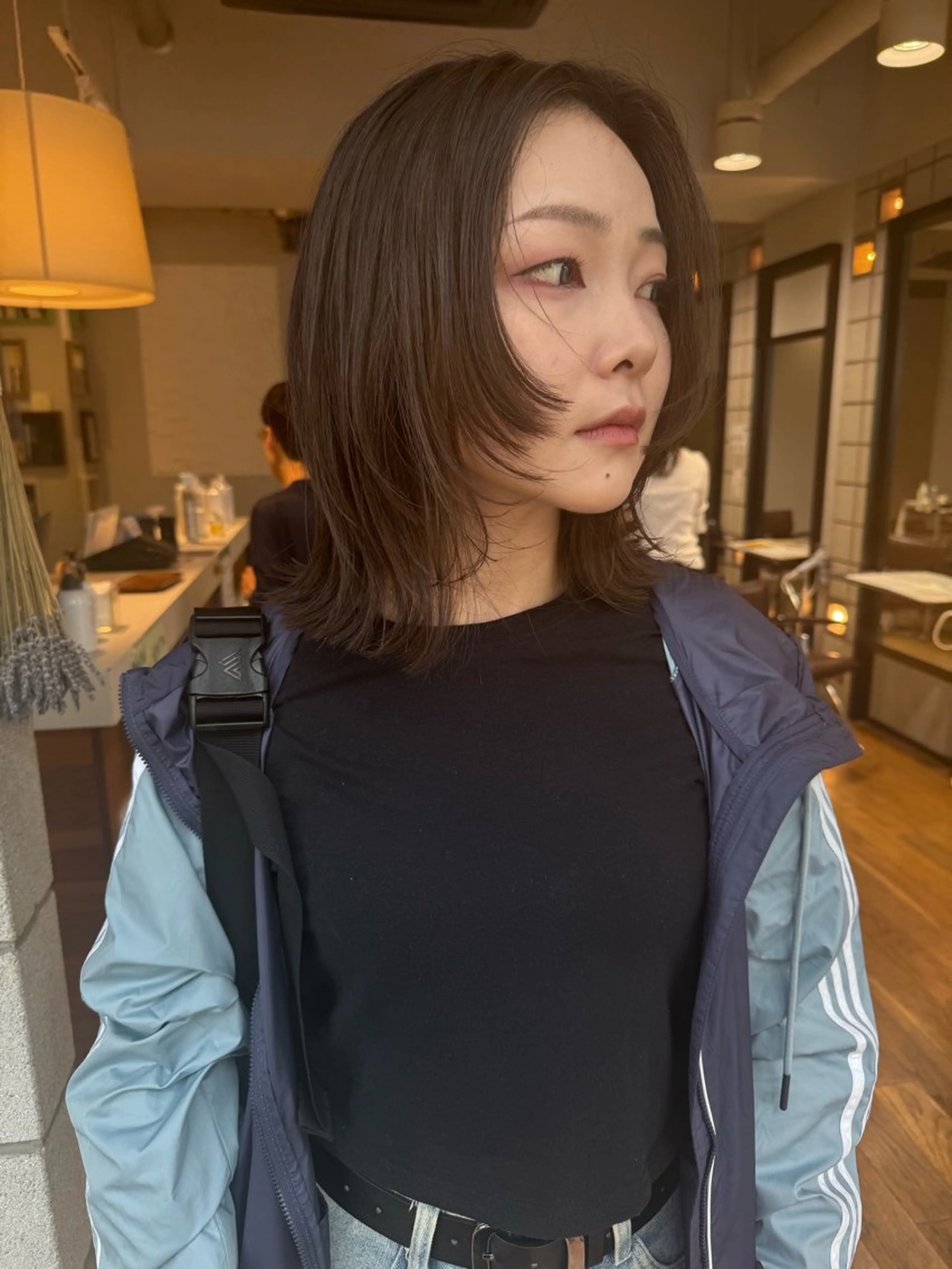 セミロング ボブ レイヤーカット カット ヘアカラー 松本  夏海のヘアスタイル