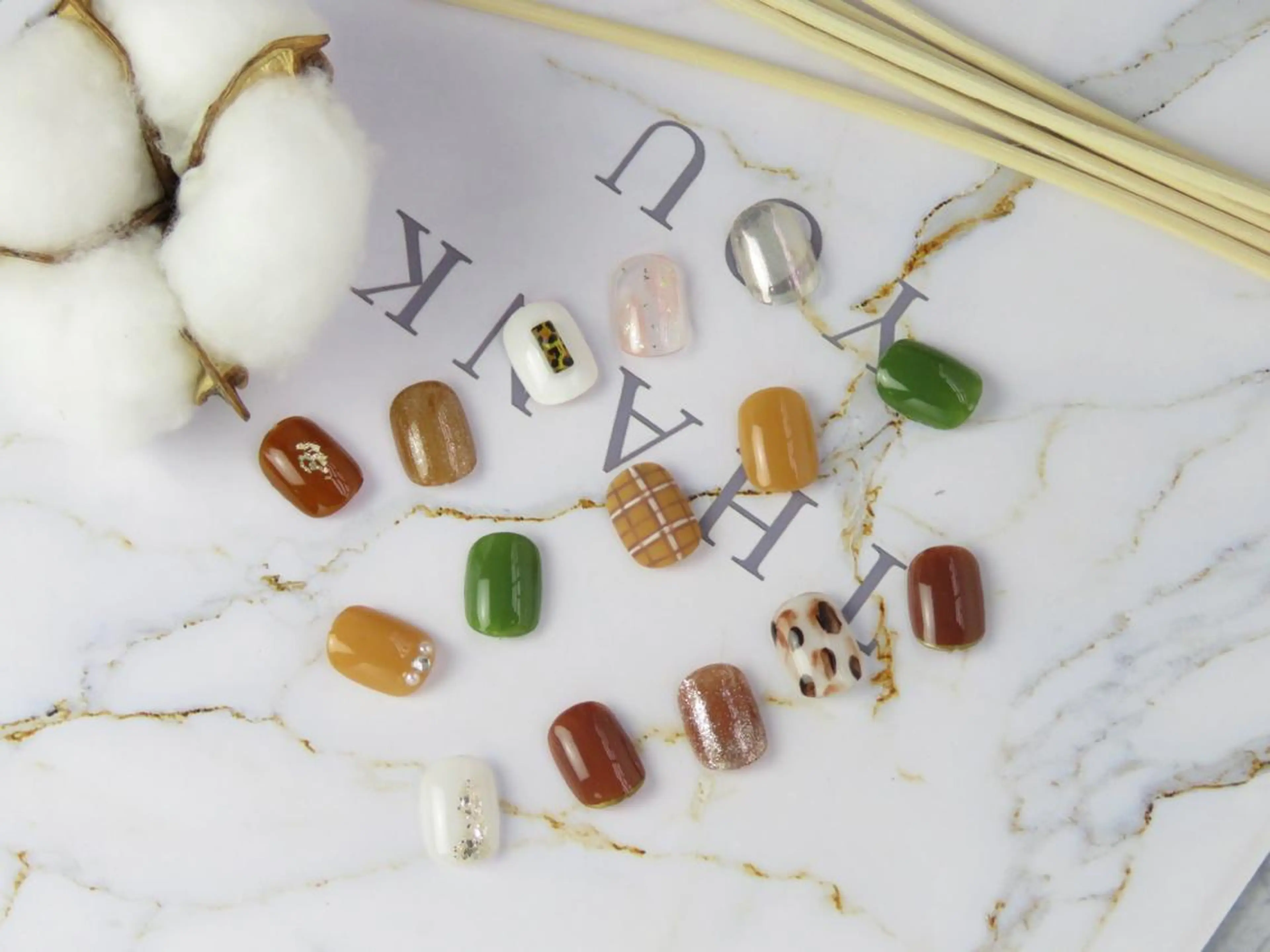 ネイル IN MENE所属・IN MENEのネイルデザイン