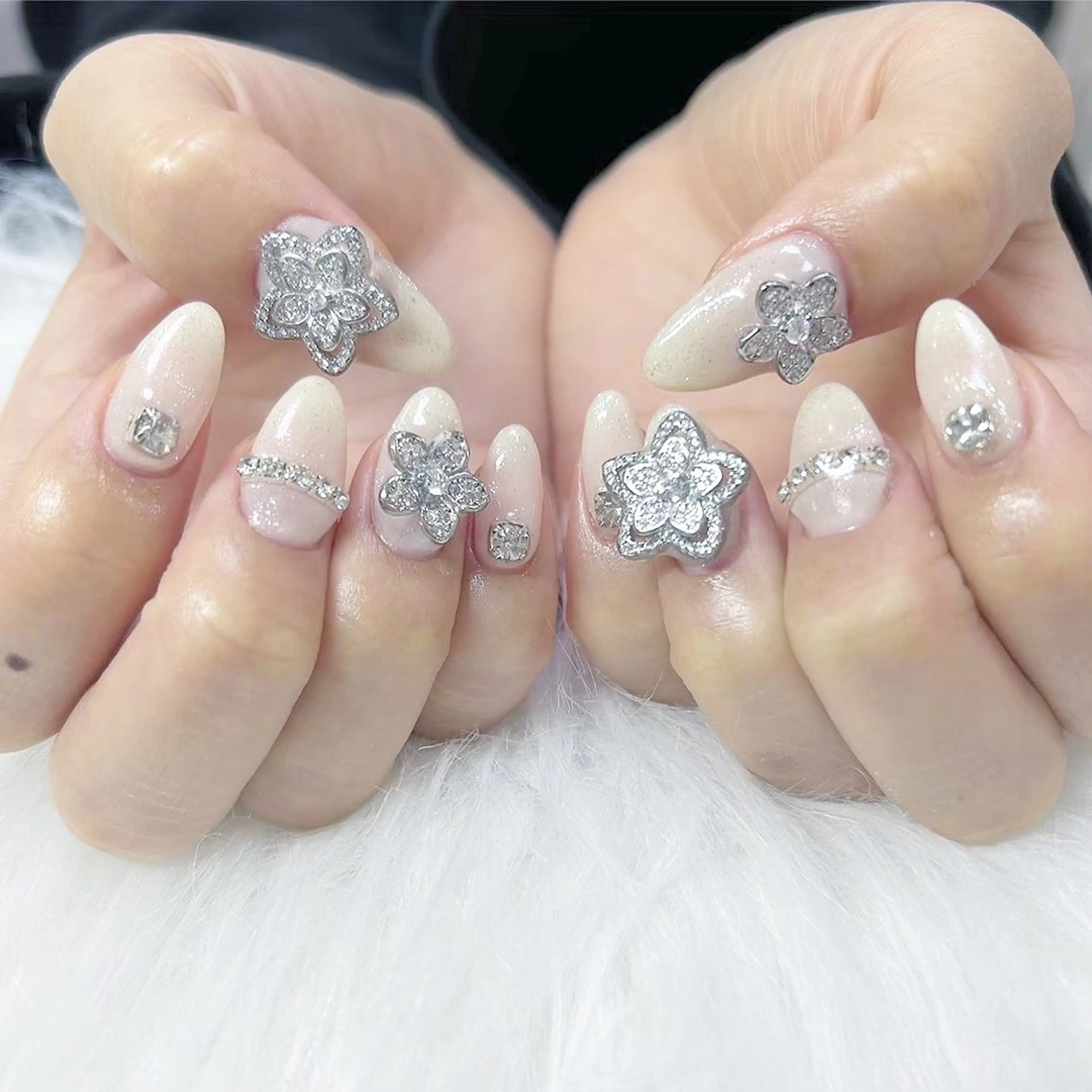 ネイル ハンドネイル Minami 🍓のネイルデザイン
