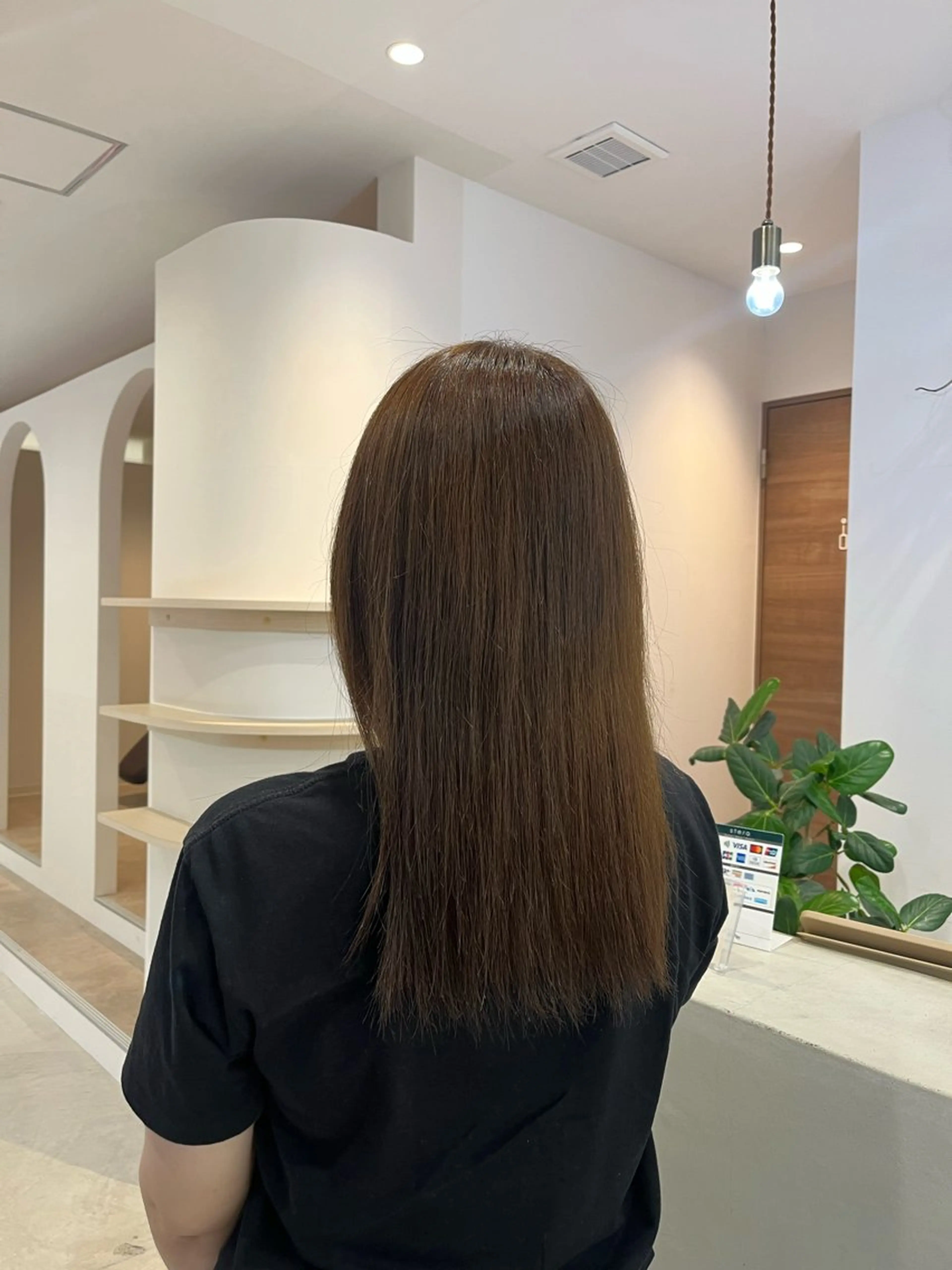 カラー ヘアカラー 梅山 美咲のヘアスタイル