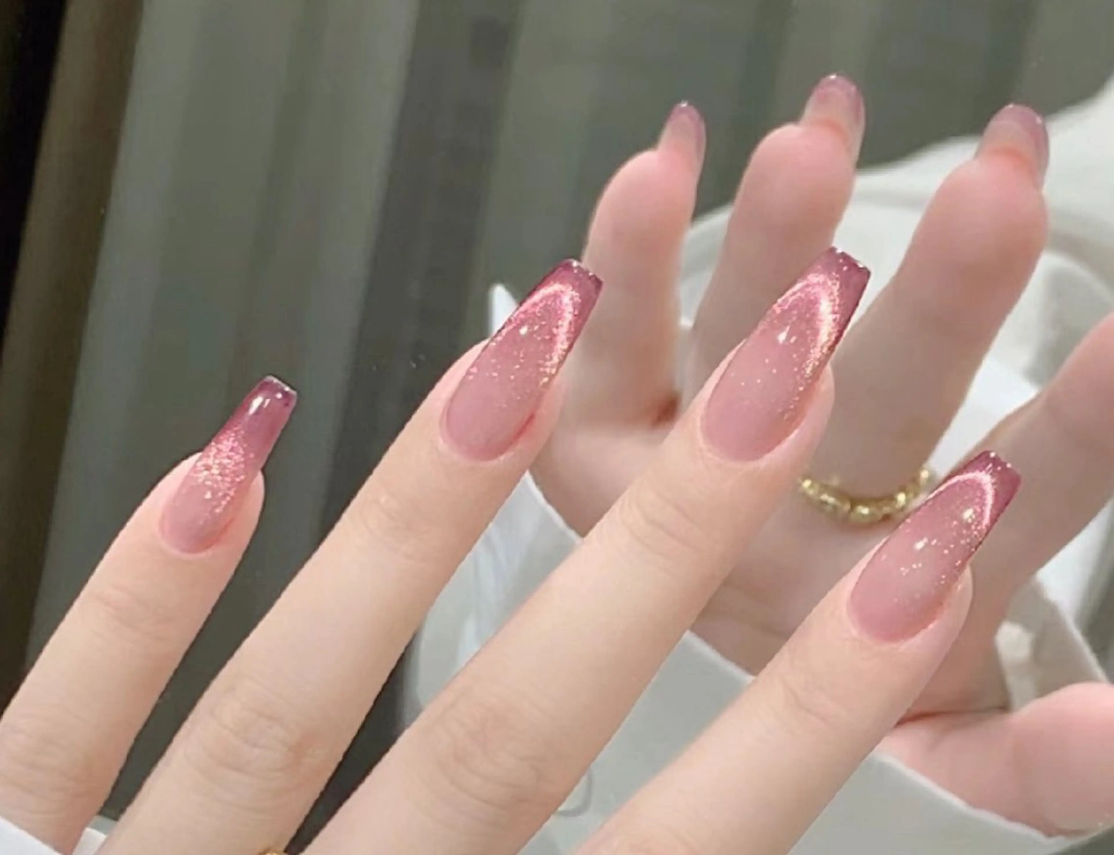 ネイル ハンドネイル ハンドケア Dioneネイル ベニのネイルデザイン