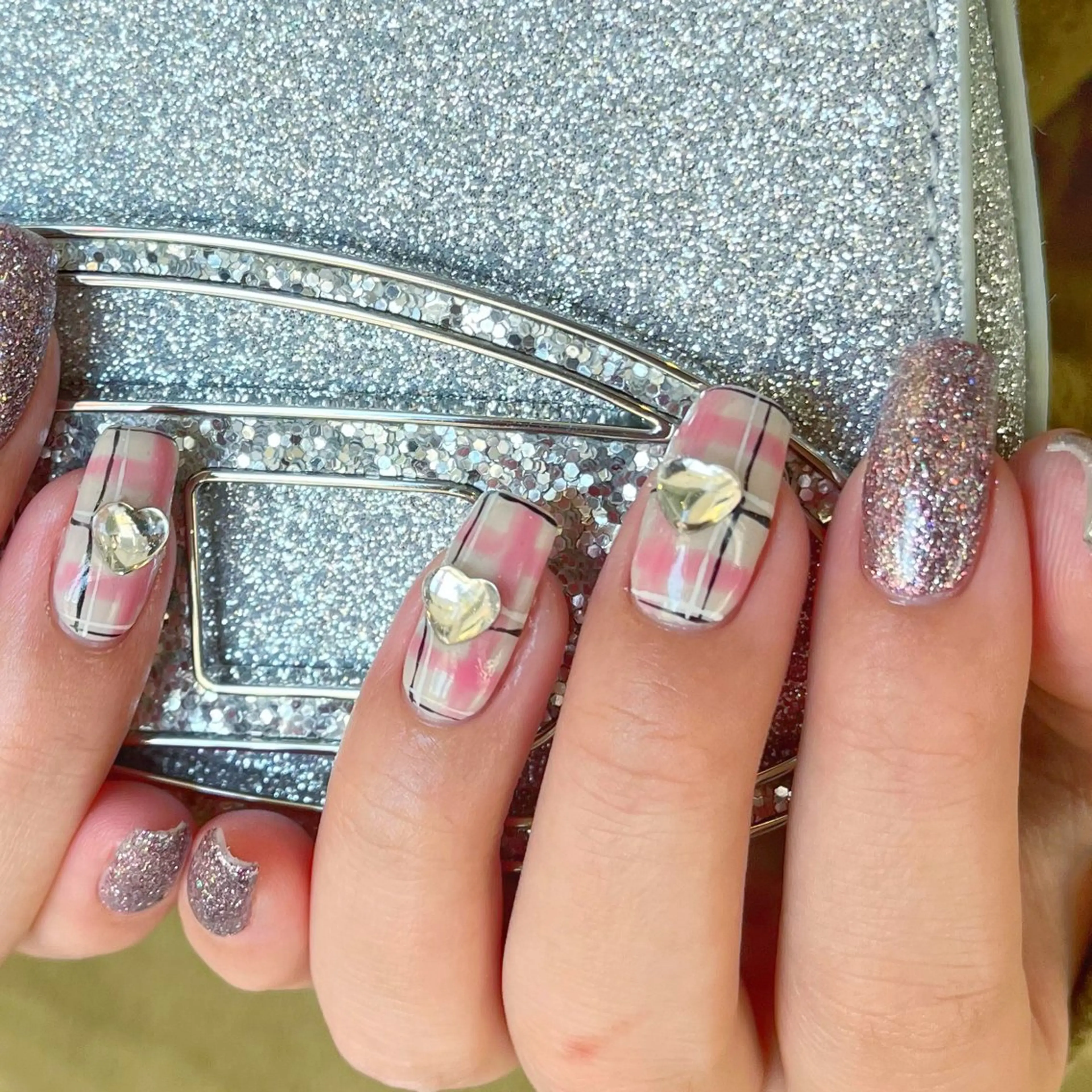 ネイル ハンドネイル 🍒 akariのネイルデザイン