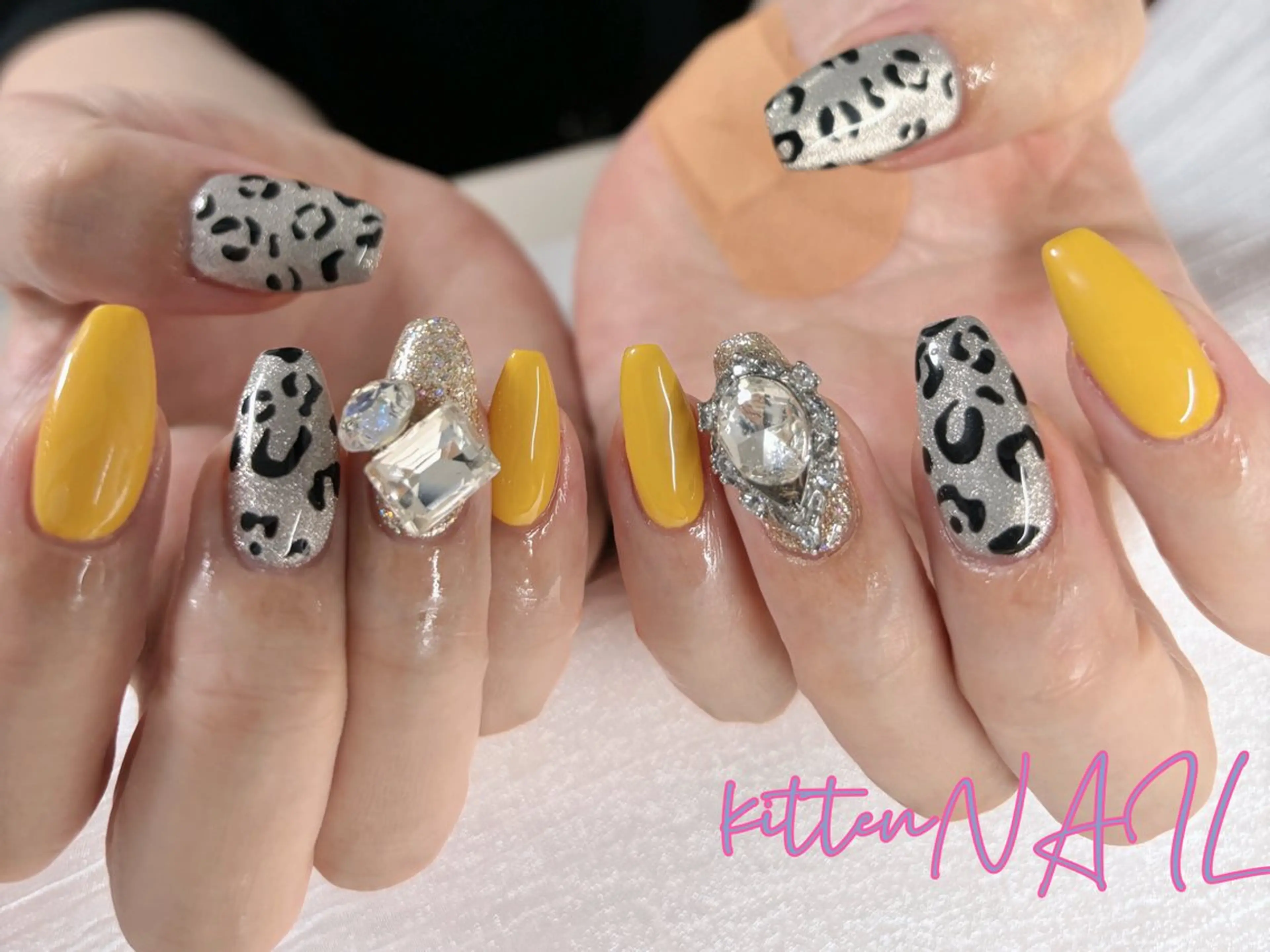 ネイル ハンドネイル コネコ ネイルサロンのネイルデザイン