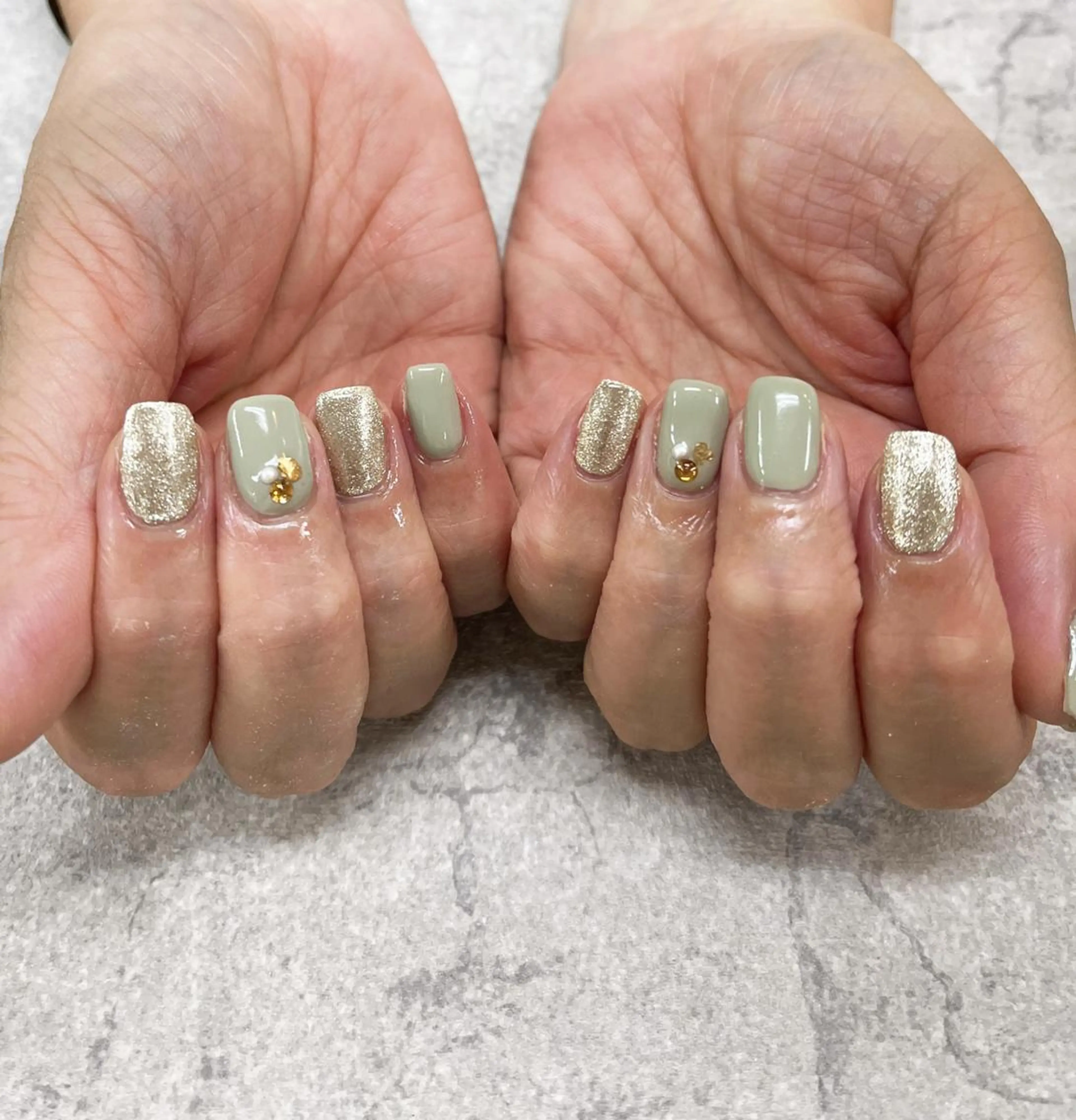 ネイル フットネイル フレンチネイル ジェルネイル ガラスフレンチ グラデーション ハンドネイル FASTNAIL PLUS 新宿店のネイルデザイン