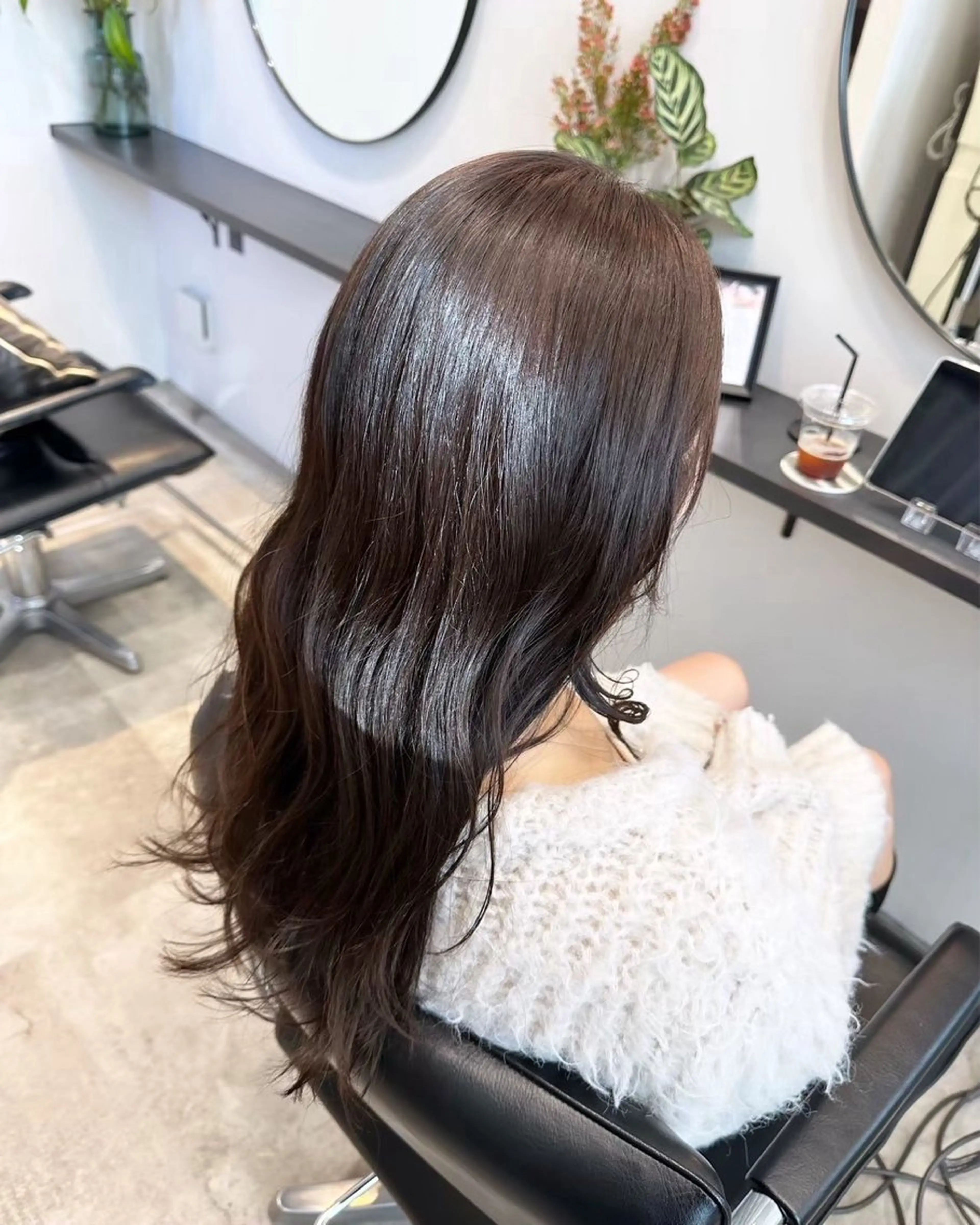 ワンカラー＋プチヘアセット付き(⚠️ロング料金)の写真