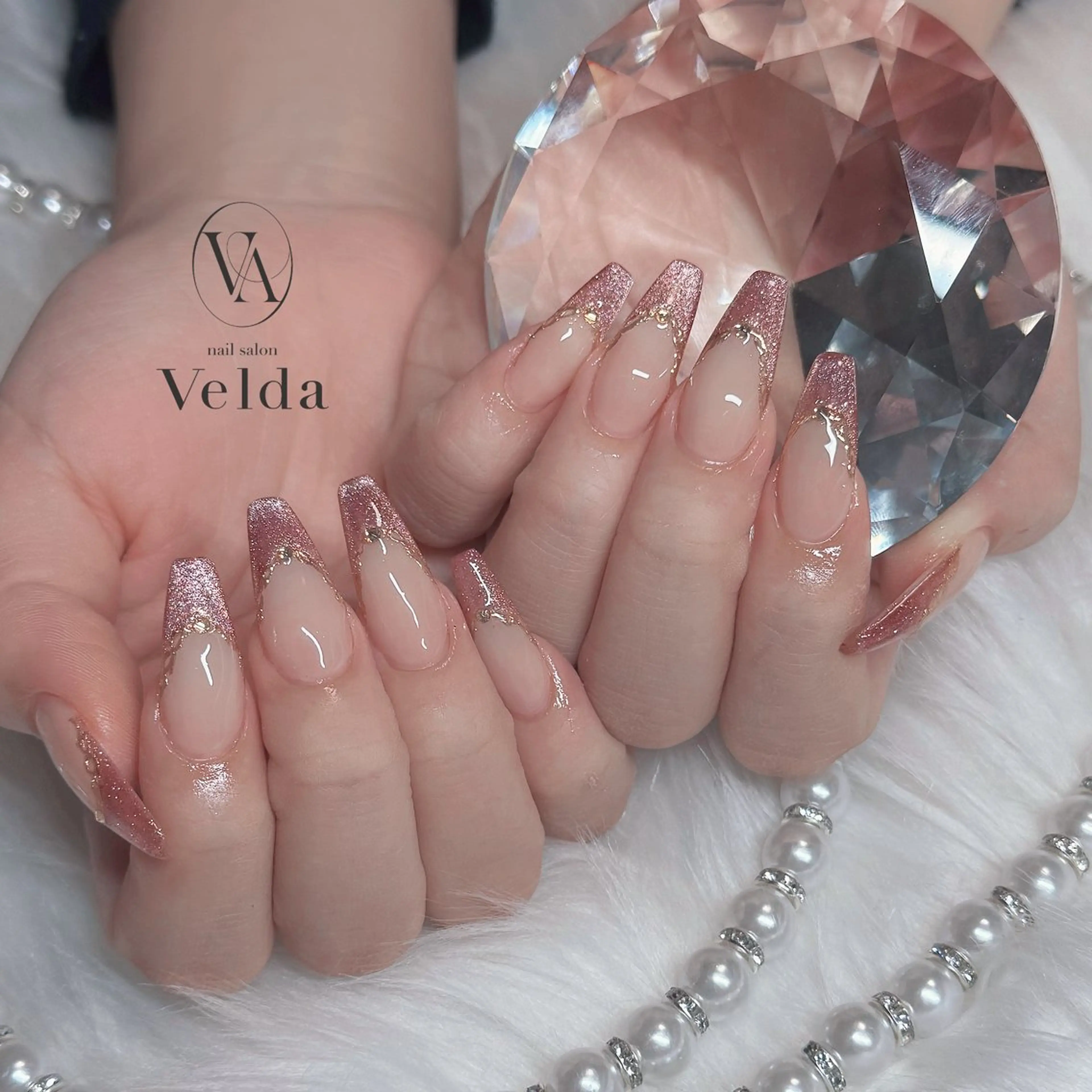 ネイル フレンチネイル マグネットネイル 💎スカルプ💎 Velda(ベルダ)のネイルデザイン