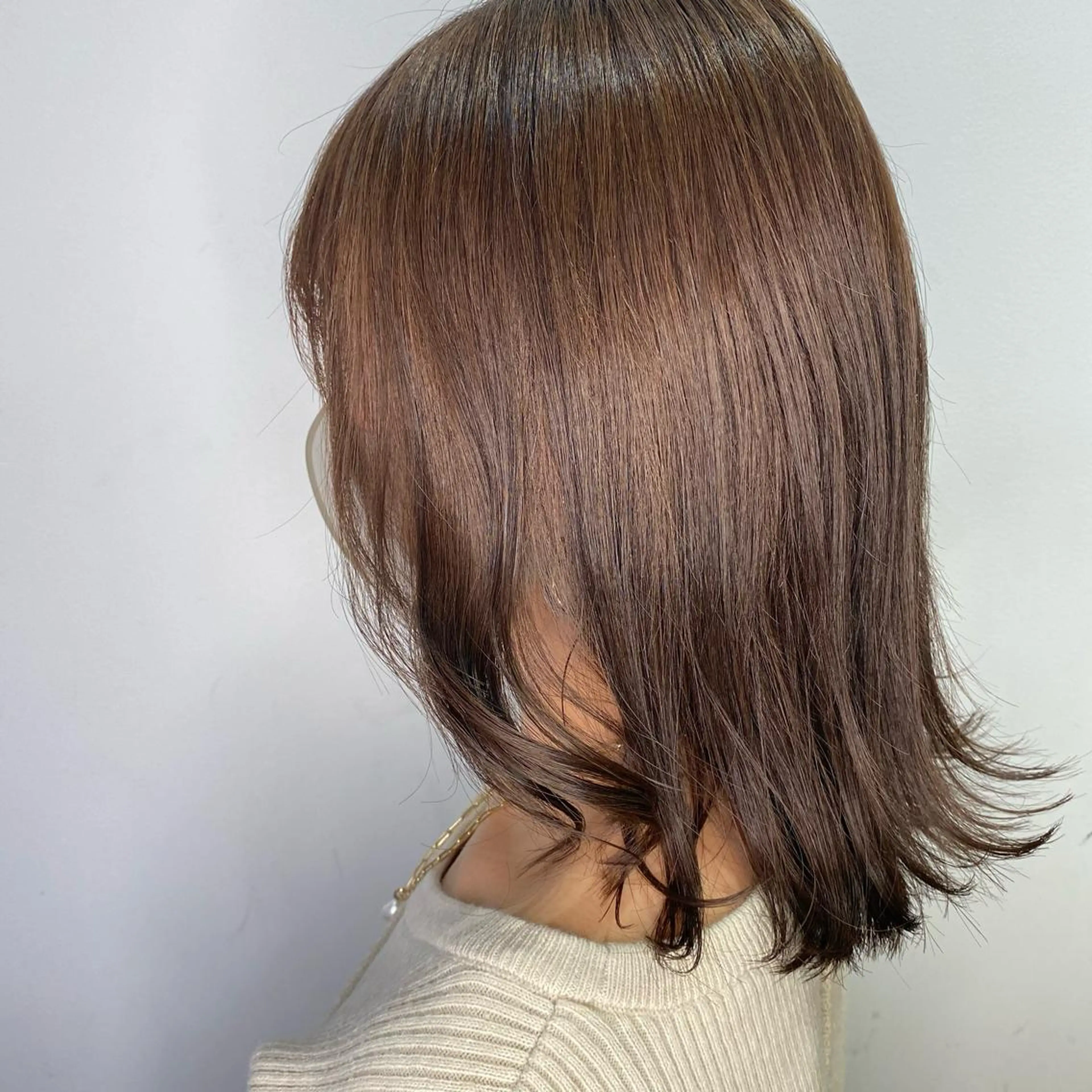 カラー カット ヘアカラー トリートメント 酸スト/フェザー パーマ/三谷海斗のマツエク・マツパデザイン