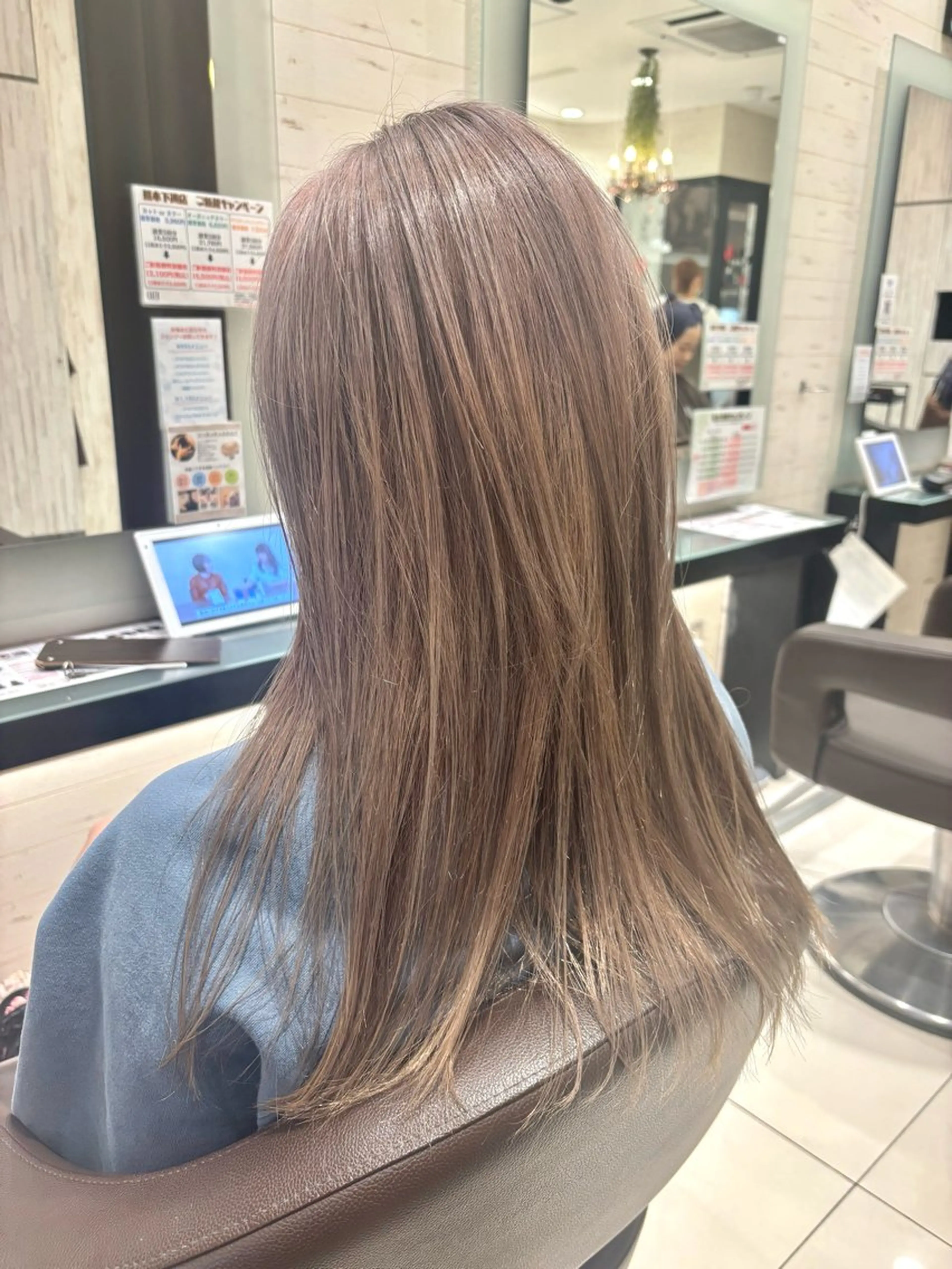 ロング ヘアカラー トリートメント EARTH 寺本尚生のヘアスタイル