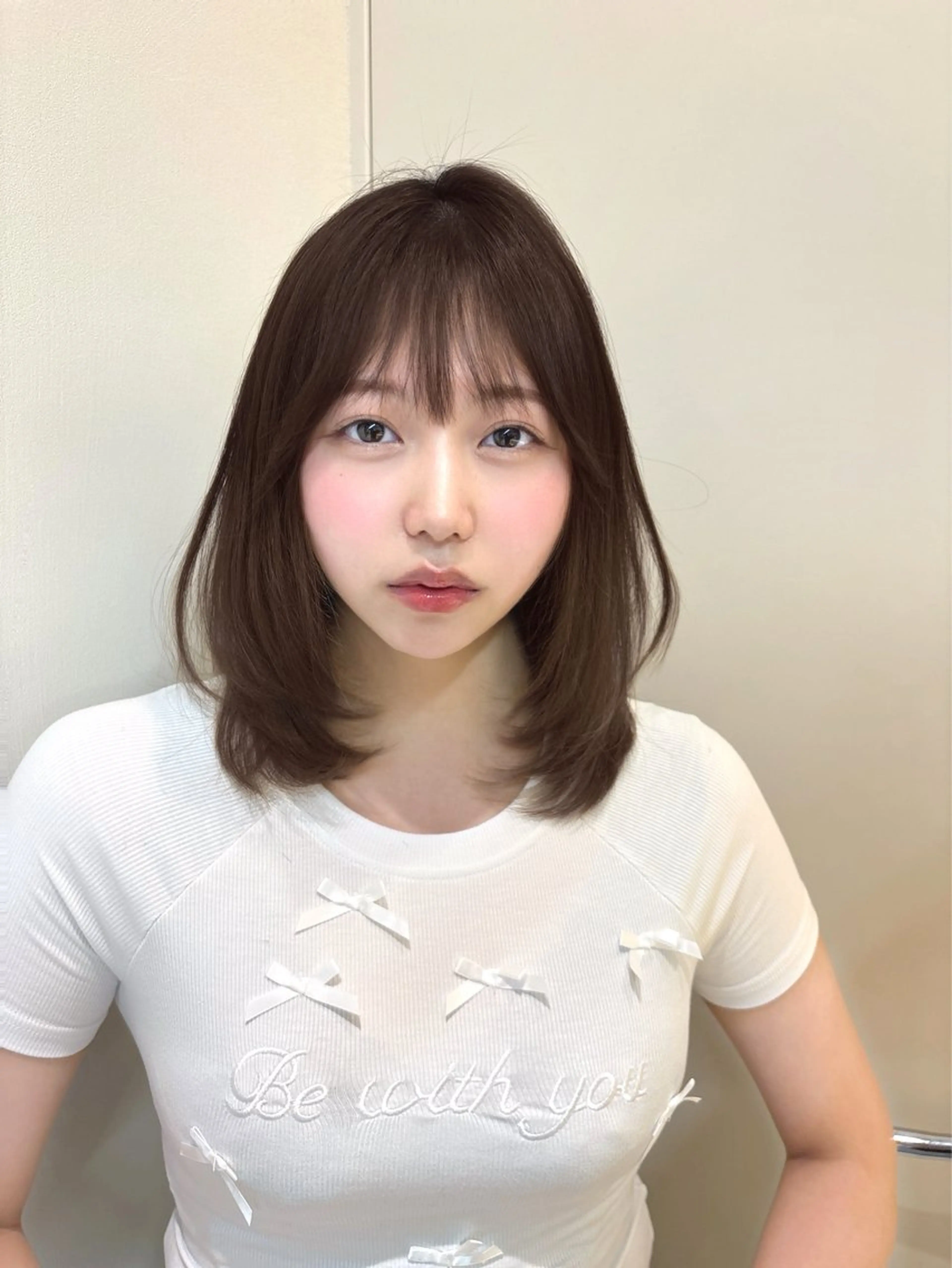 ミディアム カット ヘアカラー トリートメント 韓国🇰🇷レイヤー 透明感/秀瑛🩶のヘアスタイル