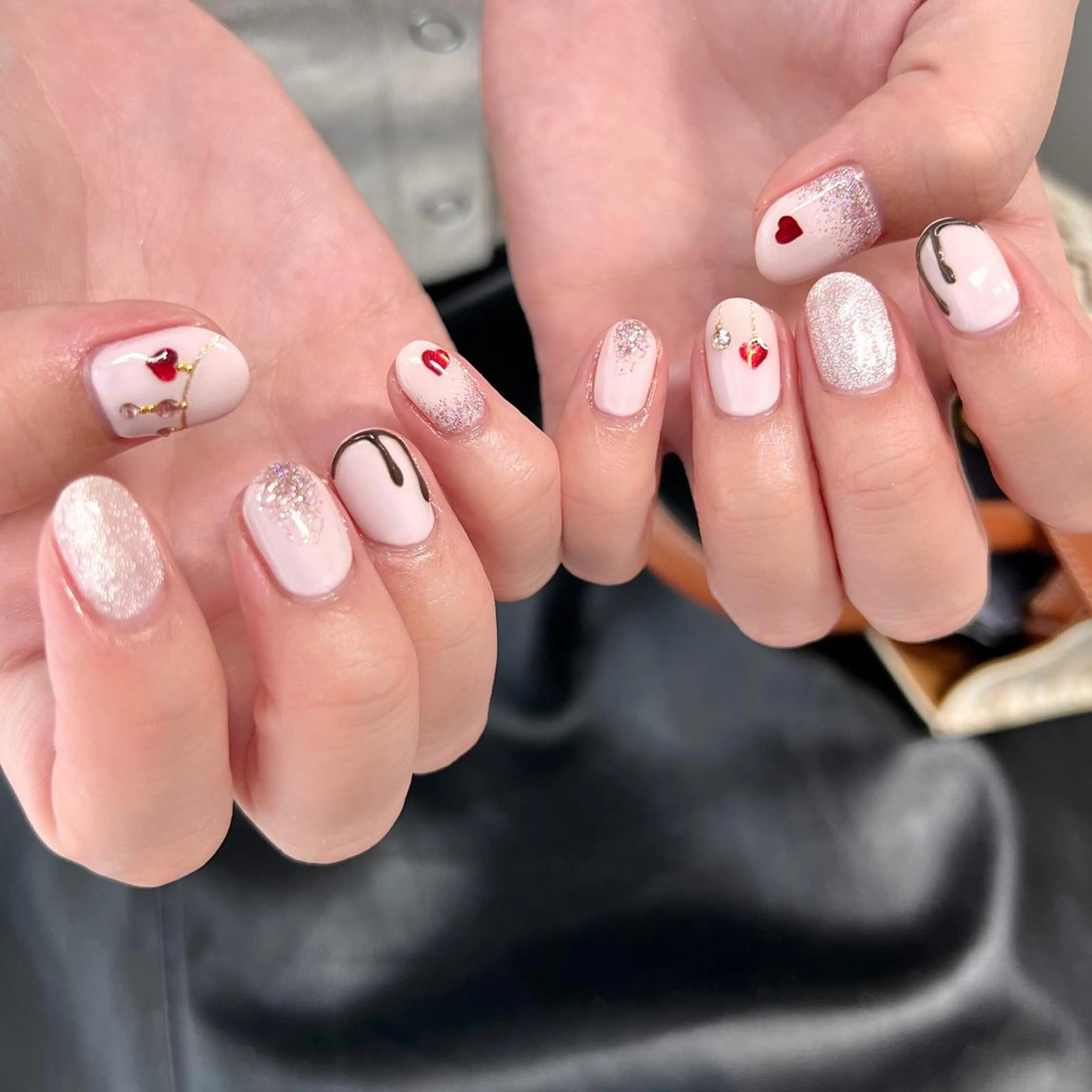 ネイル マツエク・マツパ アイブロウ ハンドネイル REVIA_nail maiのネイルデザイン