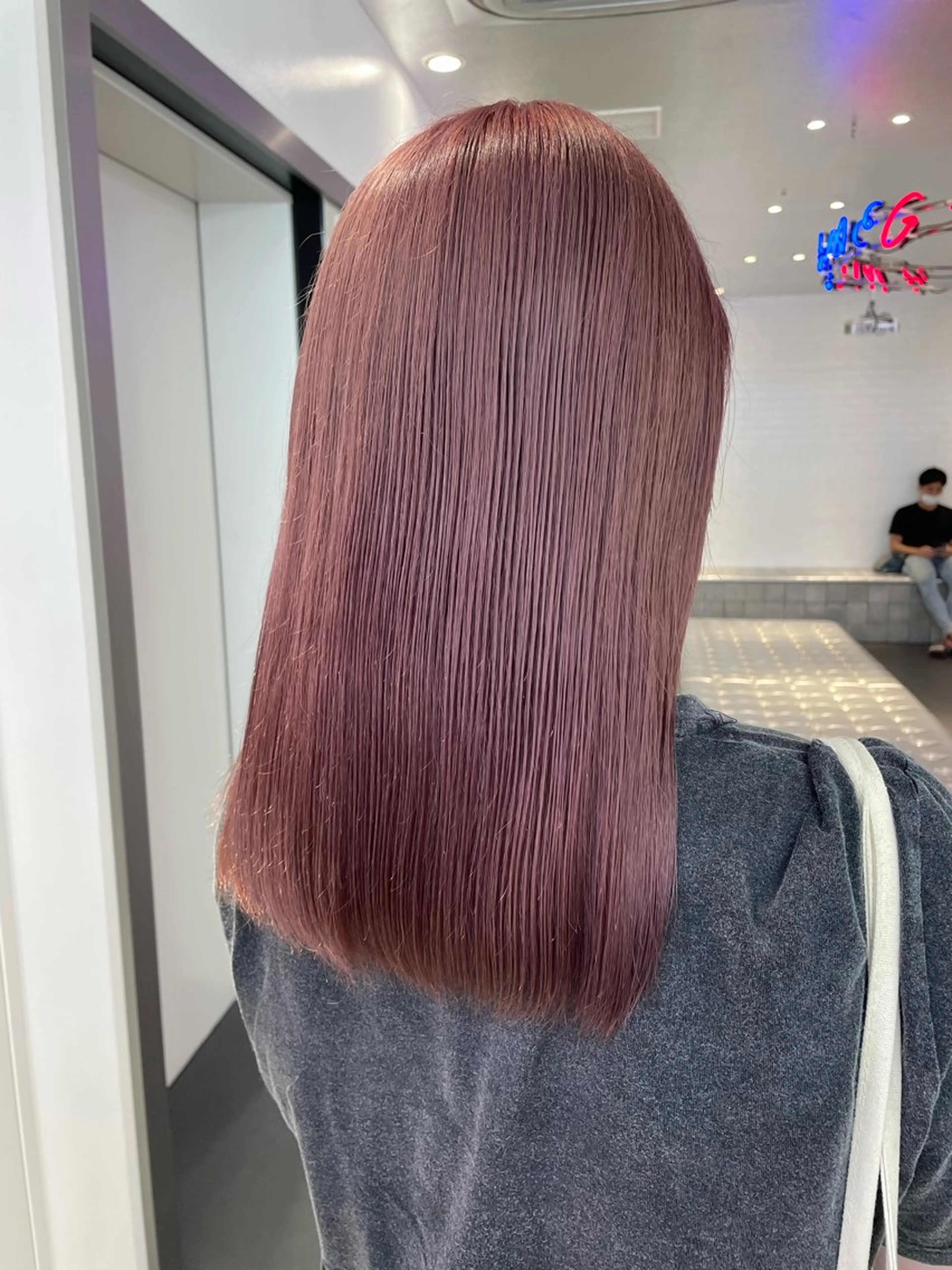 セミロング カラー ヘアカラー トリートメント 🦄垢抜けボブ特化× 暖色カラー未来🦄のヘアスタイル