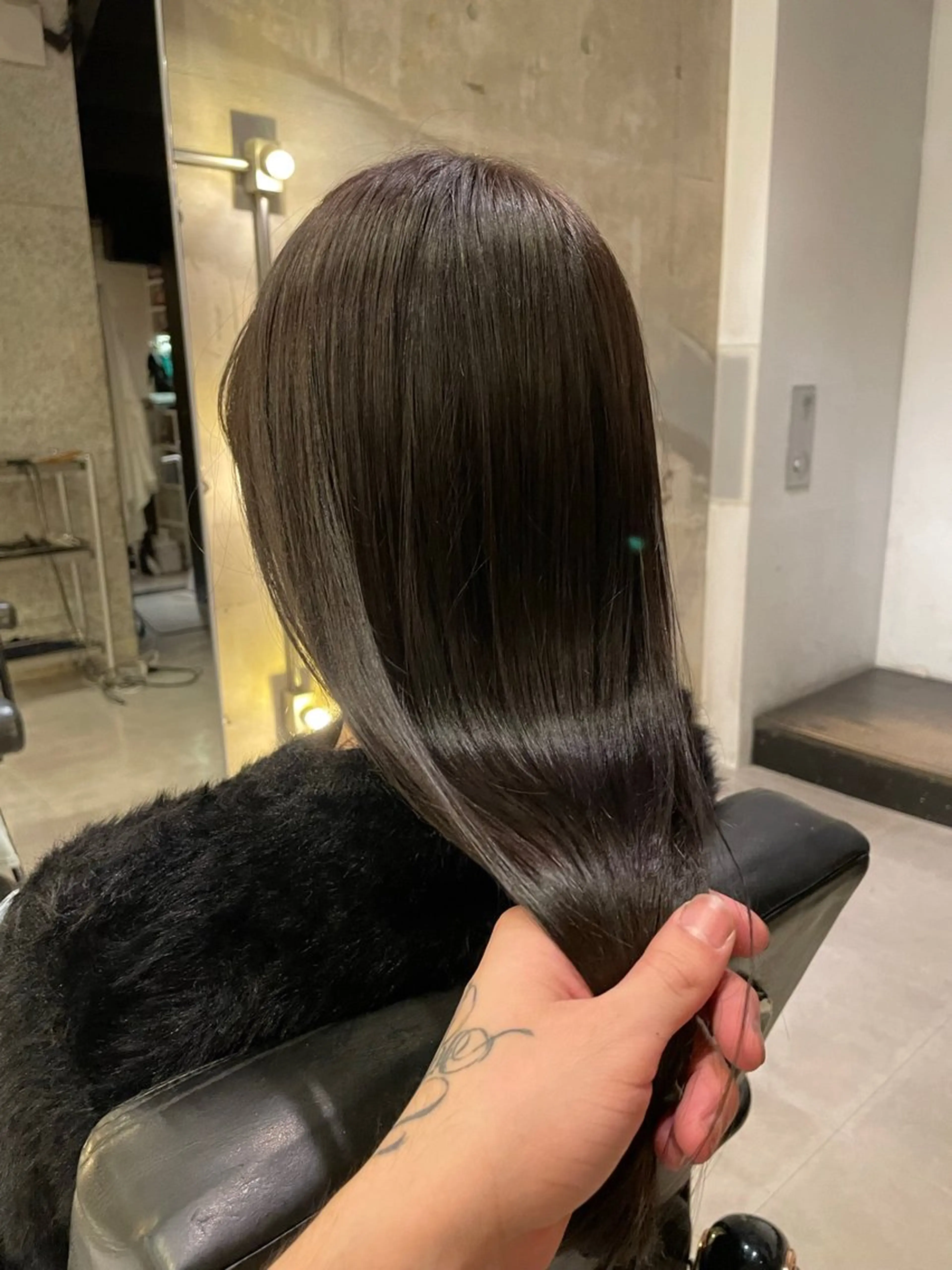 セミロング 髪質改善 酸性ストレート トリートメント Luxe表参道 髪質改善　奈良のヘアスタイル