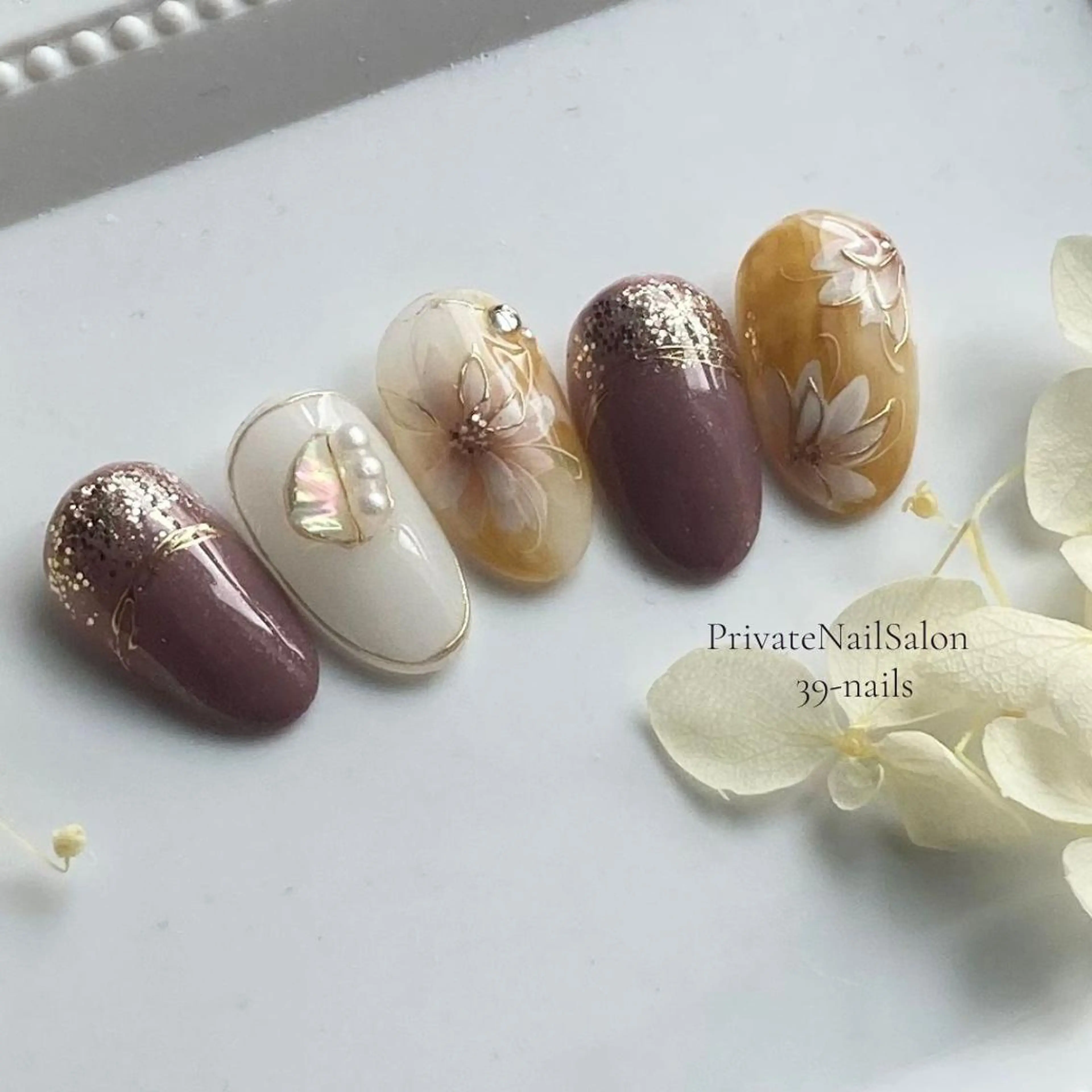 ネイル フラワーネイル ニュアンスネイル 39-nails EharaMikuのネイルデザイン