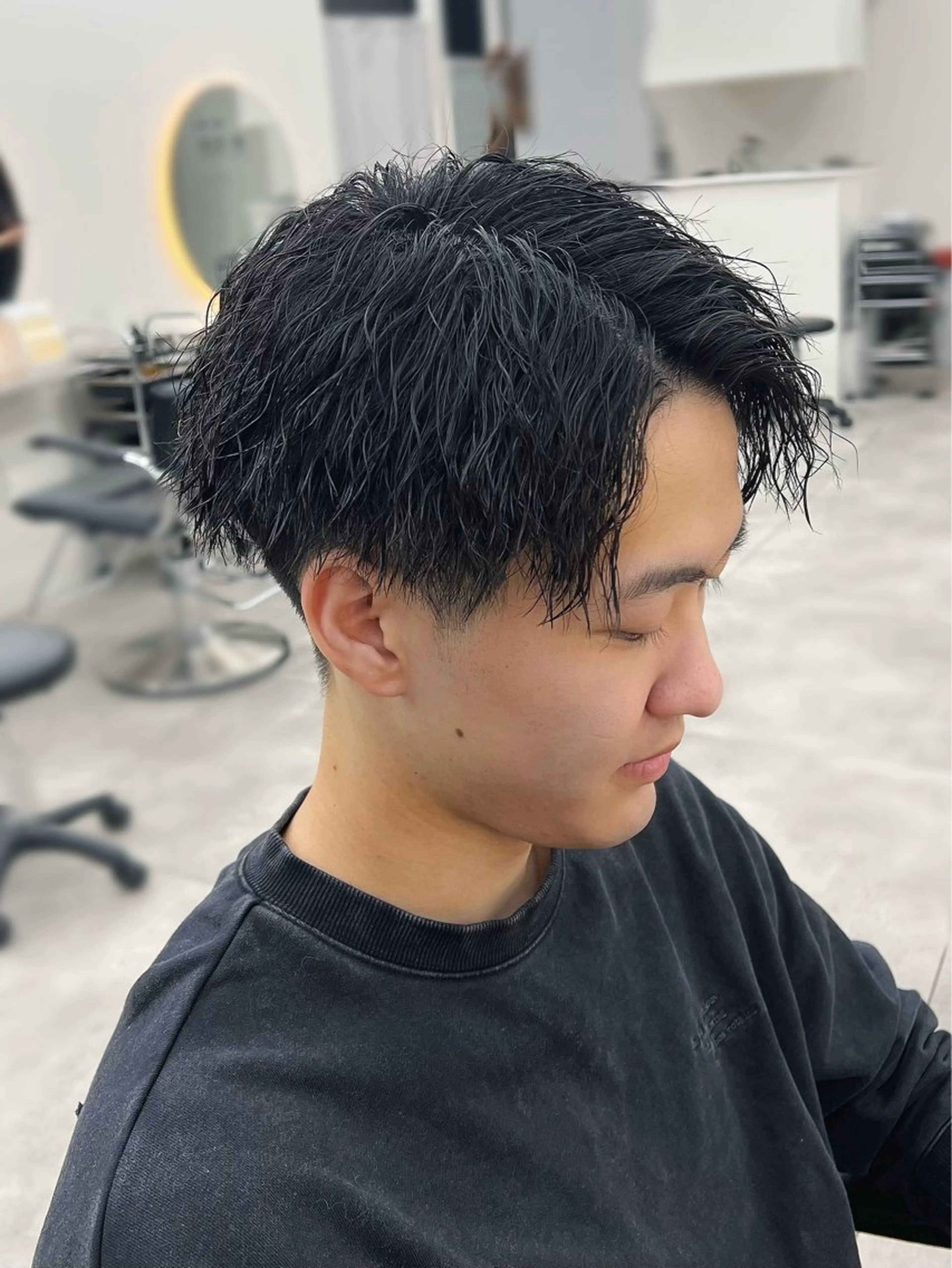 ショート パーマ ツイストスパイラルパーマ スパイラルパーマ 椿原 克音のヘアスタイル