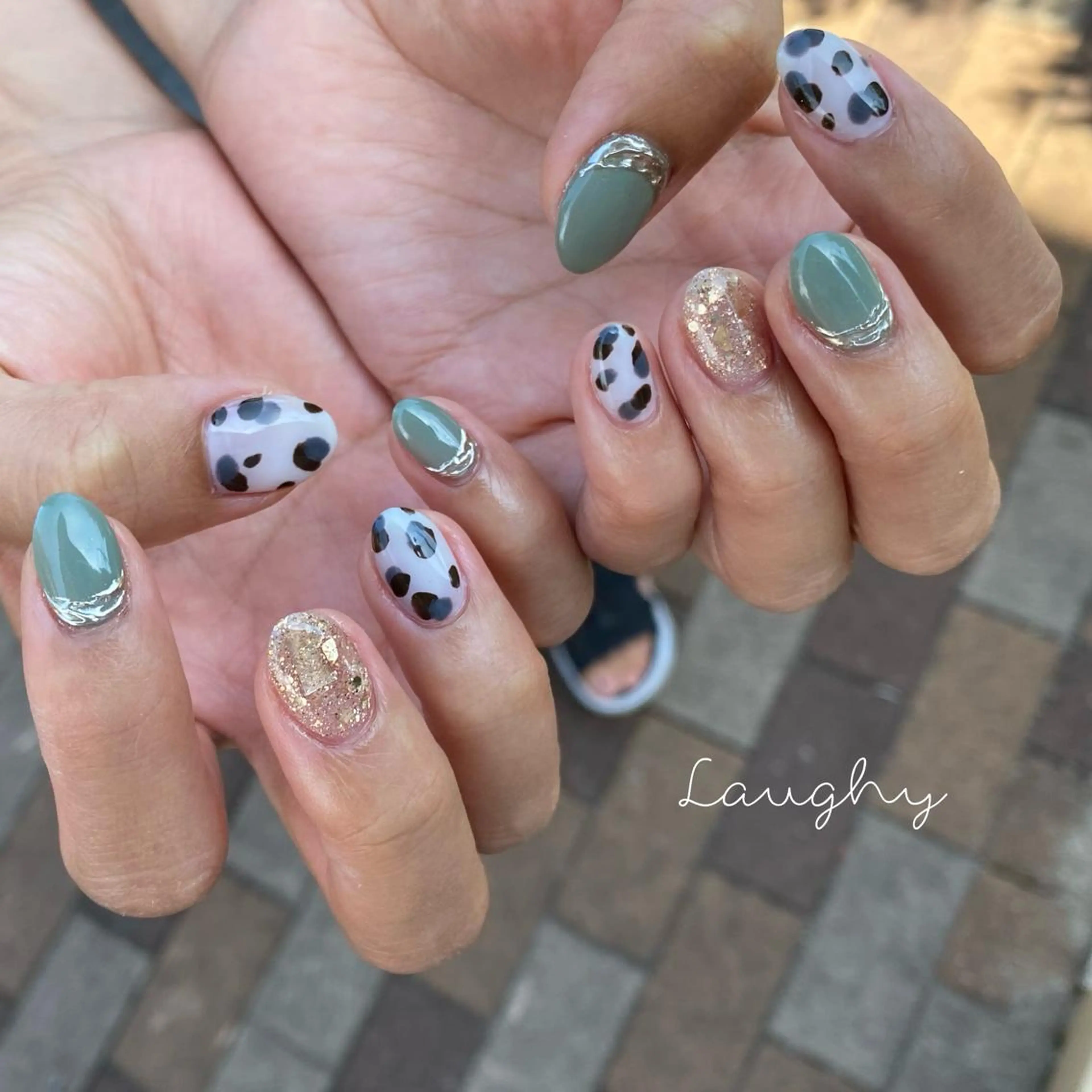 ネイル Nail Room Laughyのネイルデザイン