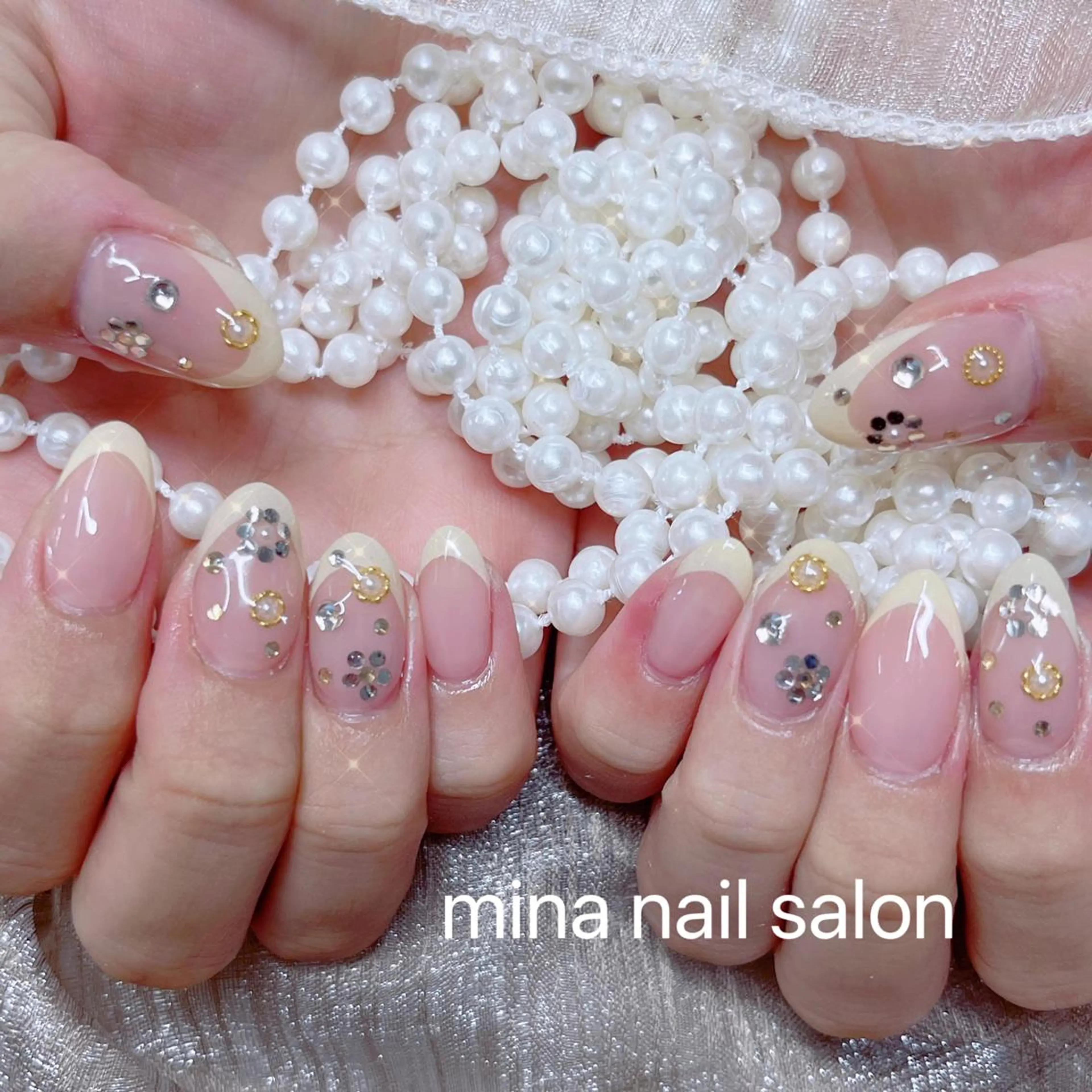 ネイル Mina🧸 韓国風ネイル🎀のネイルデザイン