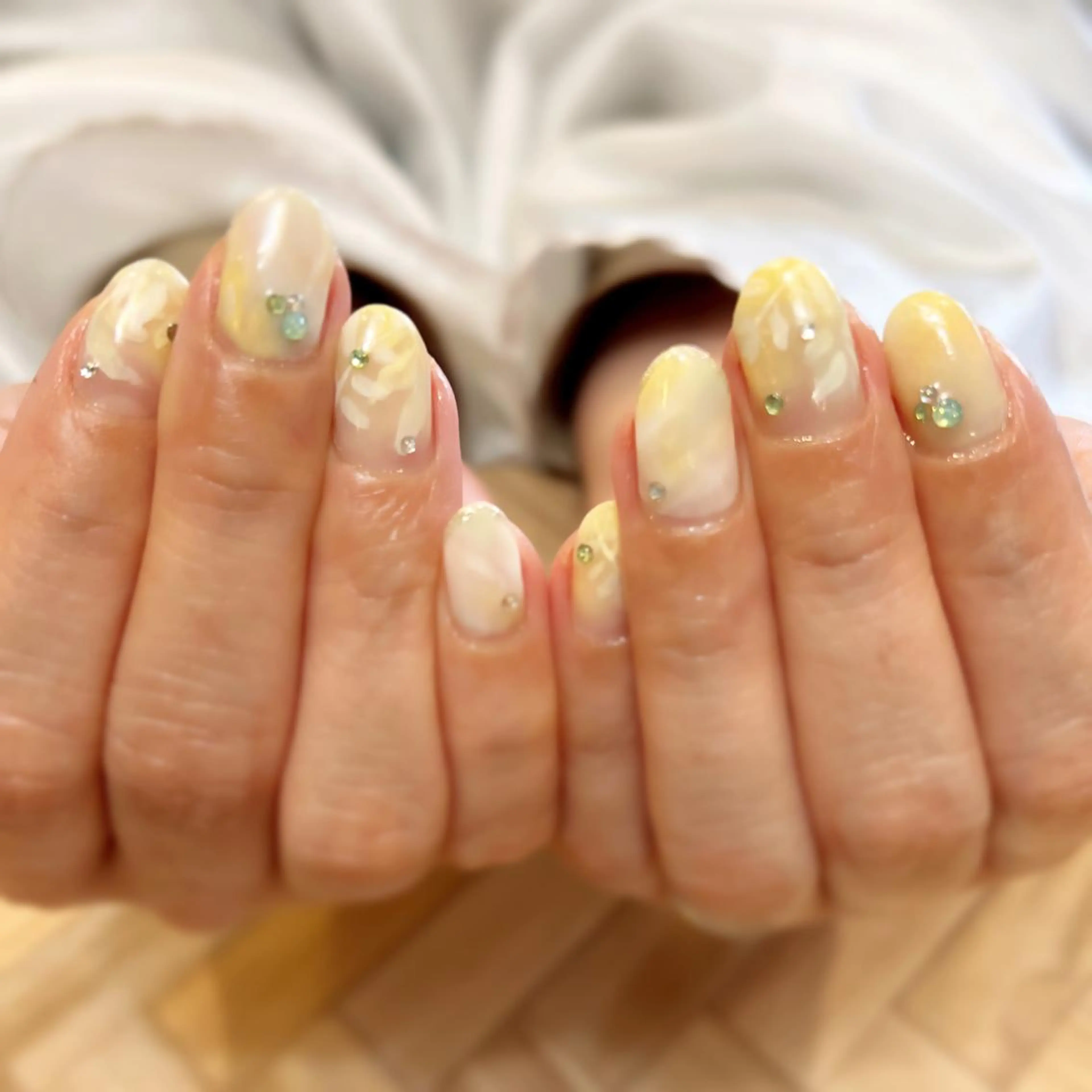 ネイル ハンドネイル & nudge nail所属・&nudgenail 本多のネイルデザイン