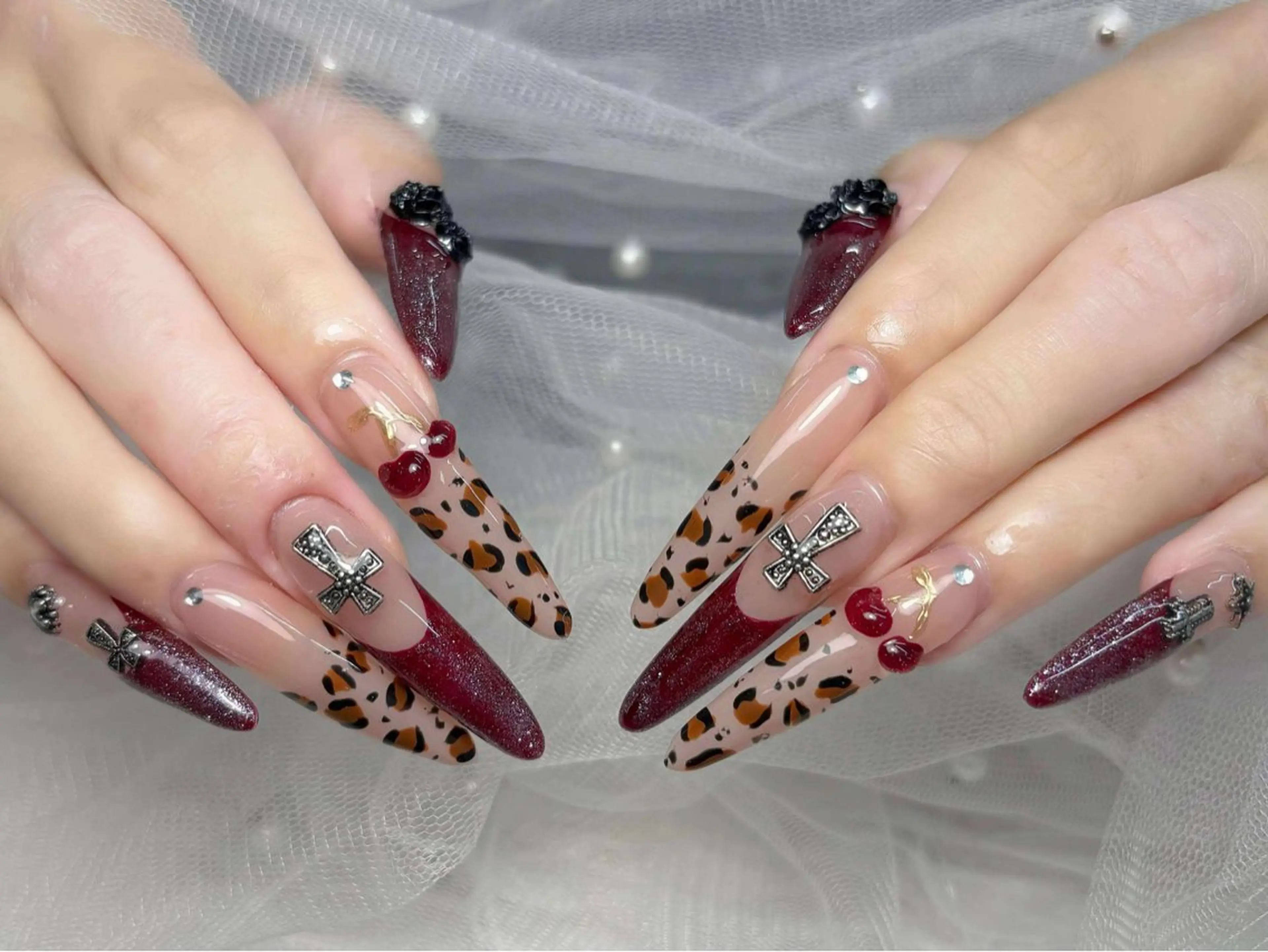 ネイル ハンドネイル ハンドケア Nova Nail Osakaのネイルデザイン