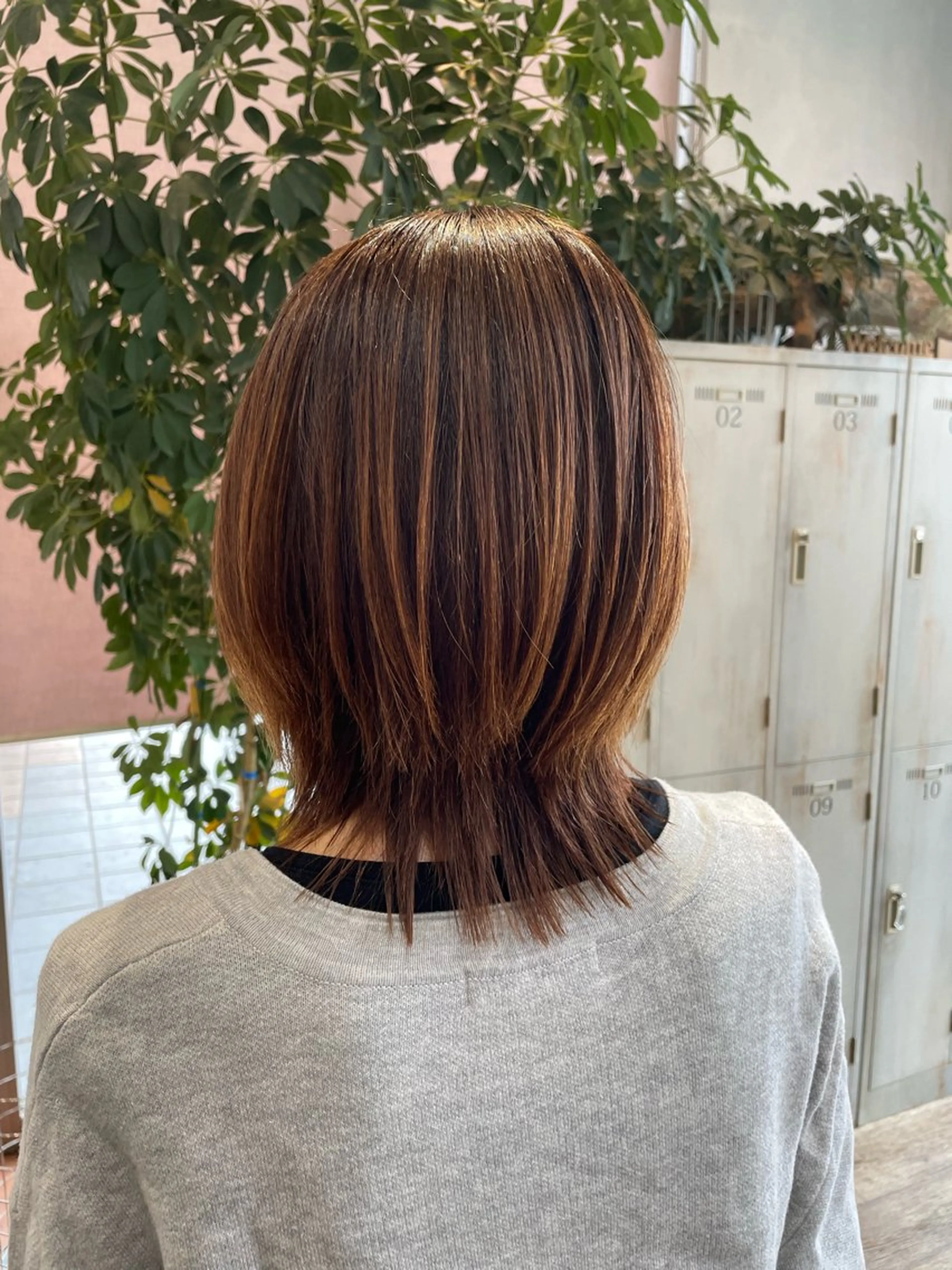 ミディアム カット Agu hair lucca所属・白取 太一のヘアスタイル