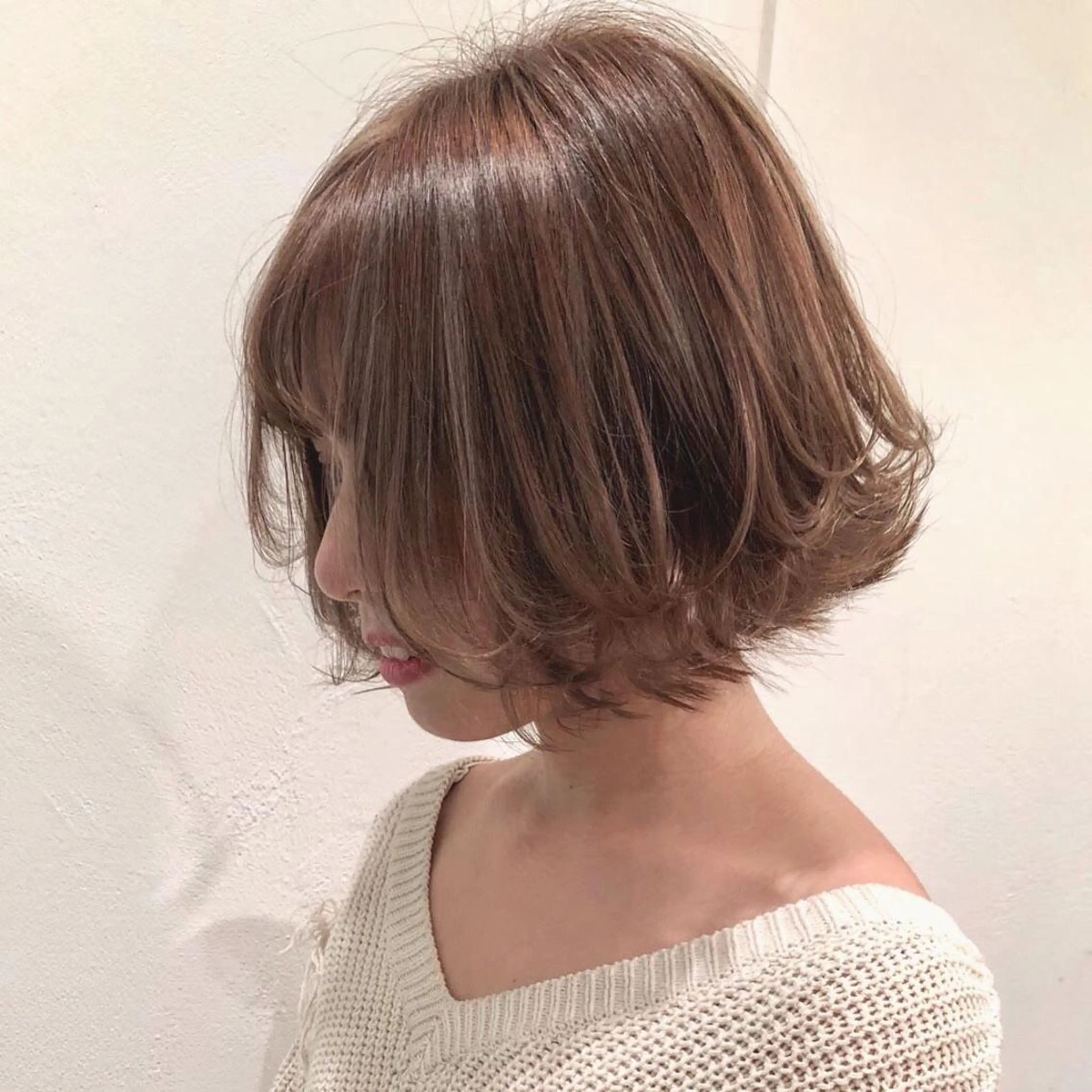 ショート カラー soi 🩵AYAKOのヘアスタイル