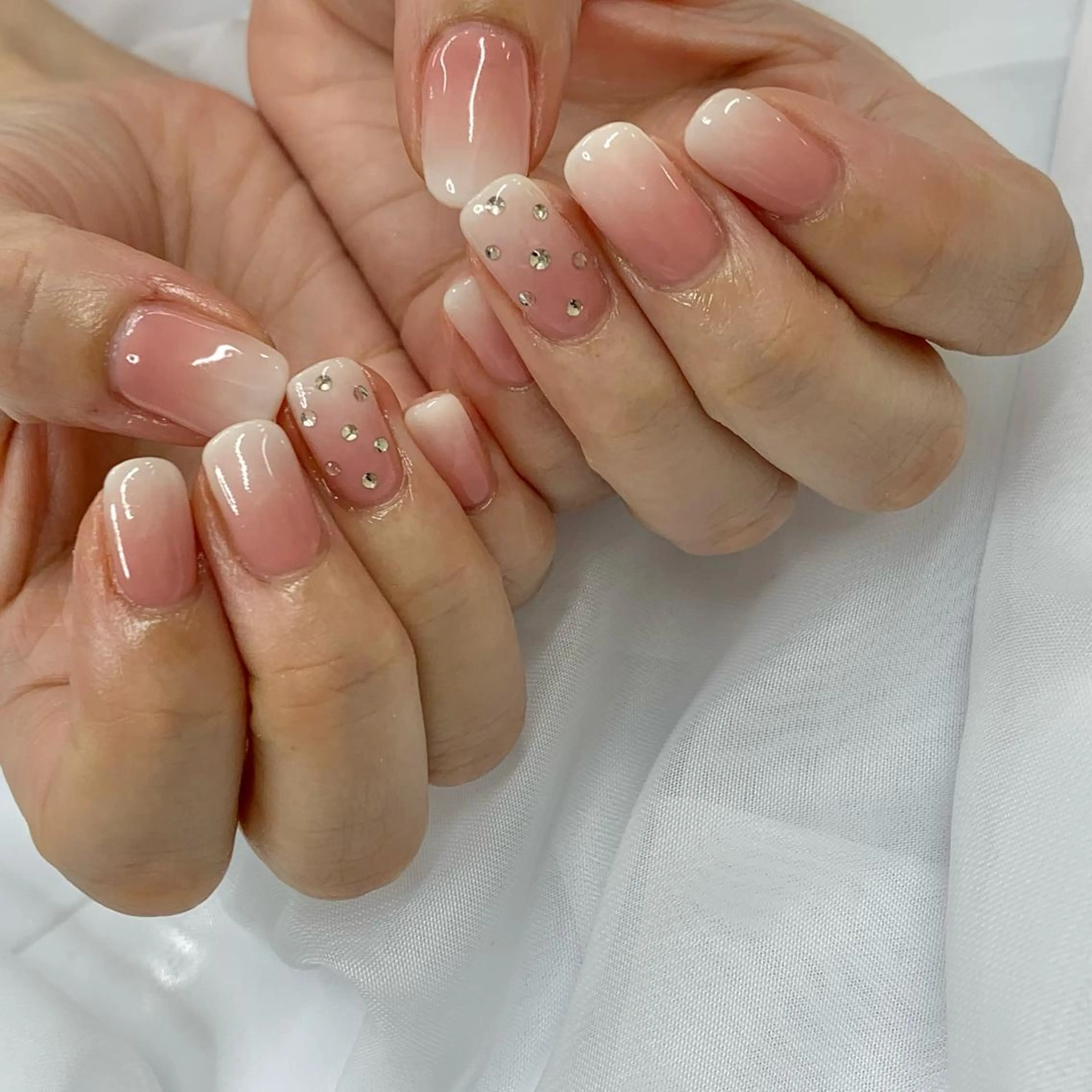 ネイル ハンドネイル フットネイル Nailsalon Fave/Rinaのネイルデザイン