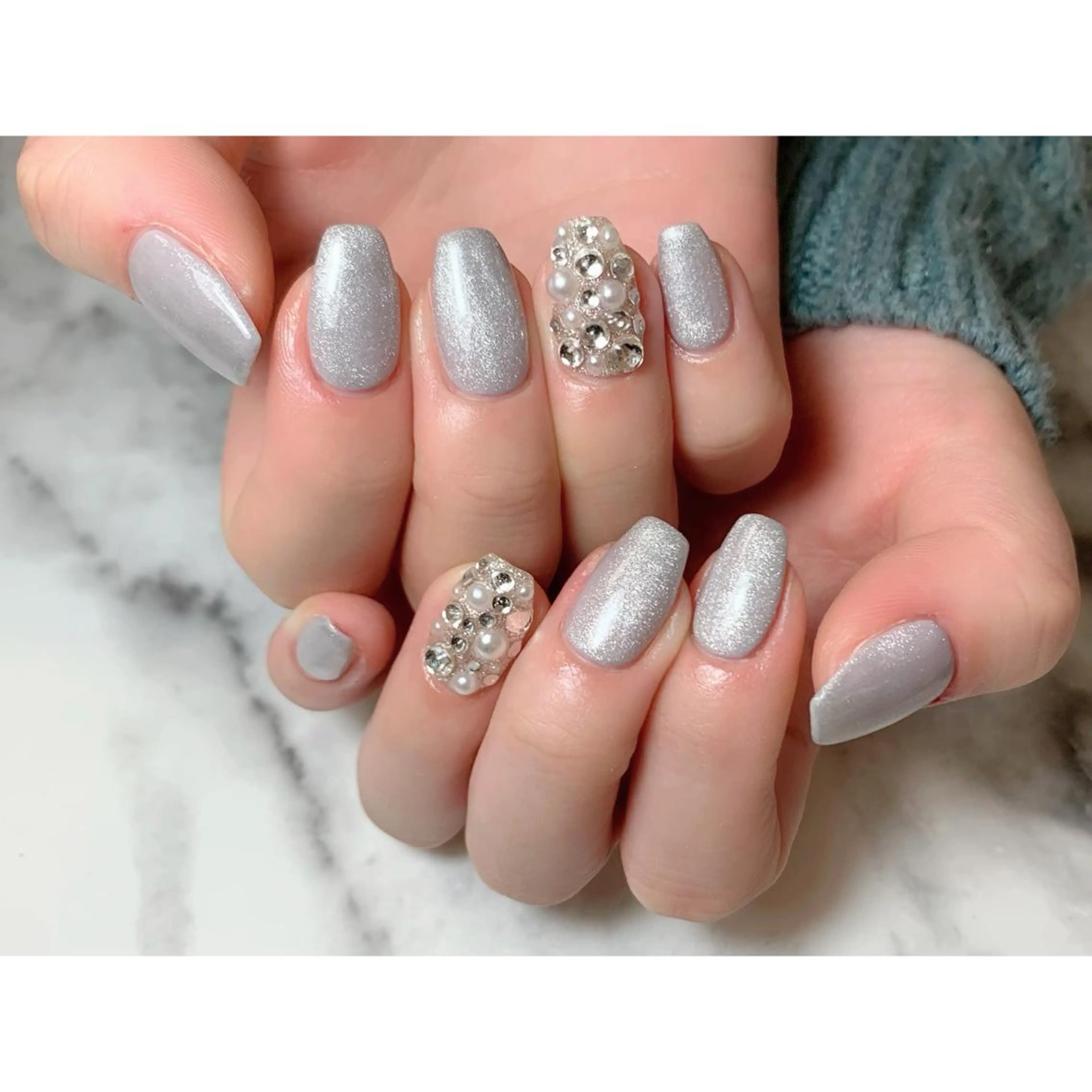 ネイル マグネットネイル nailsalon maluriのネイルデザイン