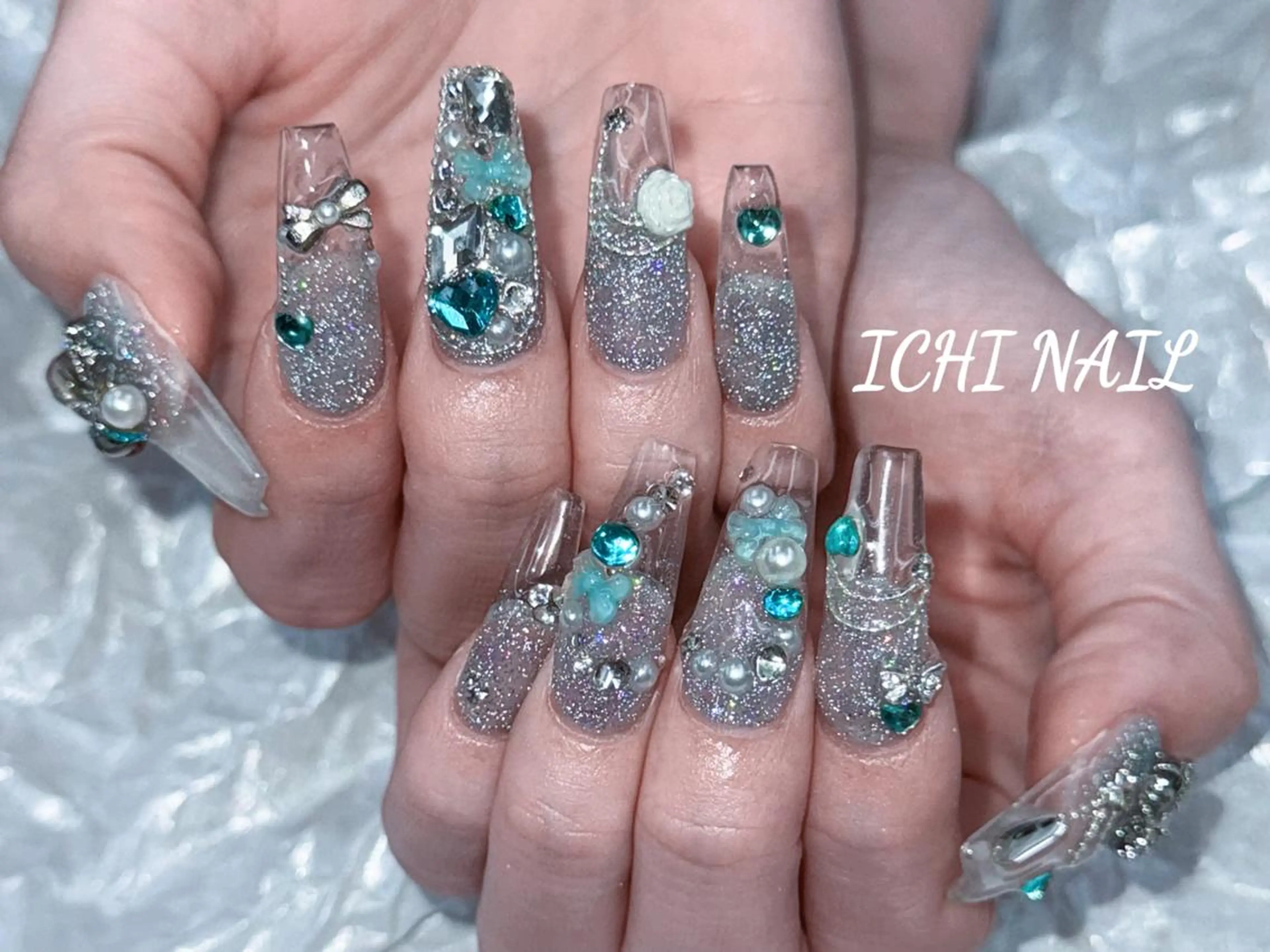 ネイル ハンドネイル 🧚🏻‍♀️ NOHA🎀のネイルデザイン