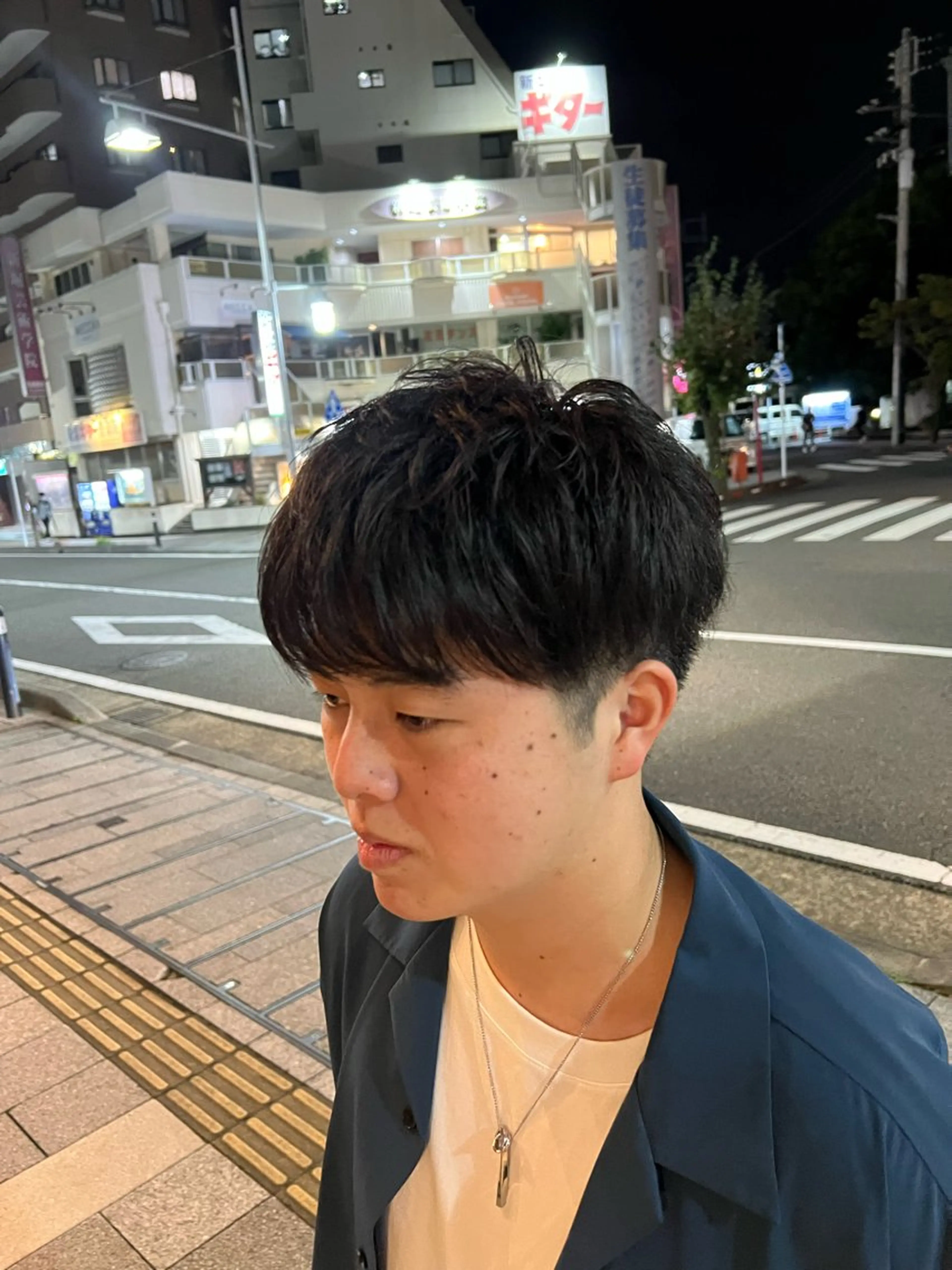 メンズ COHAQ BEAUTY AND RESORT所属・赤坂 悠吏のヘアスタイル