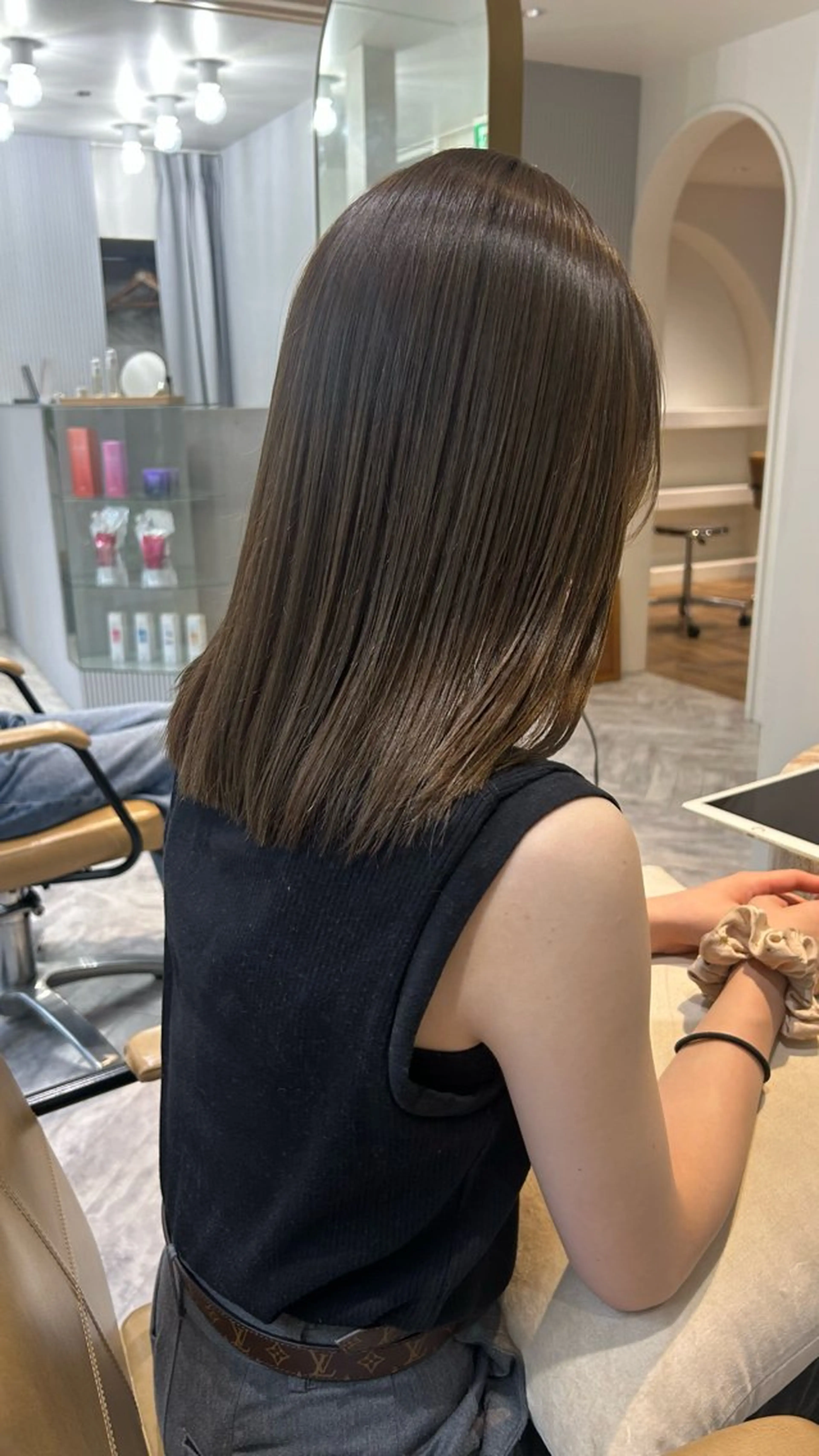 ミディアム カラー カット ヘアカラー Lomalia Moemiのヘアスタイル