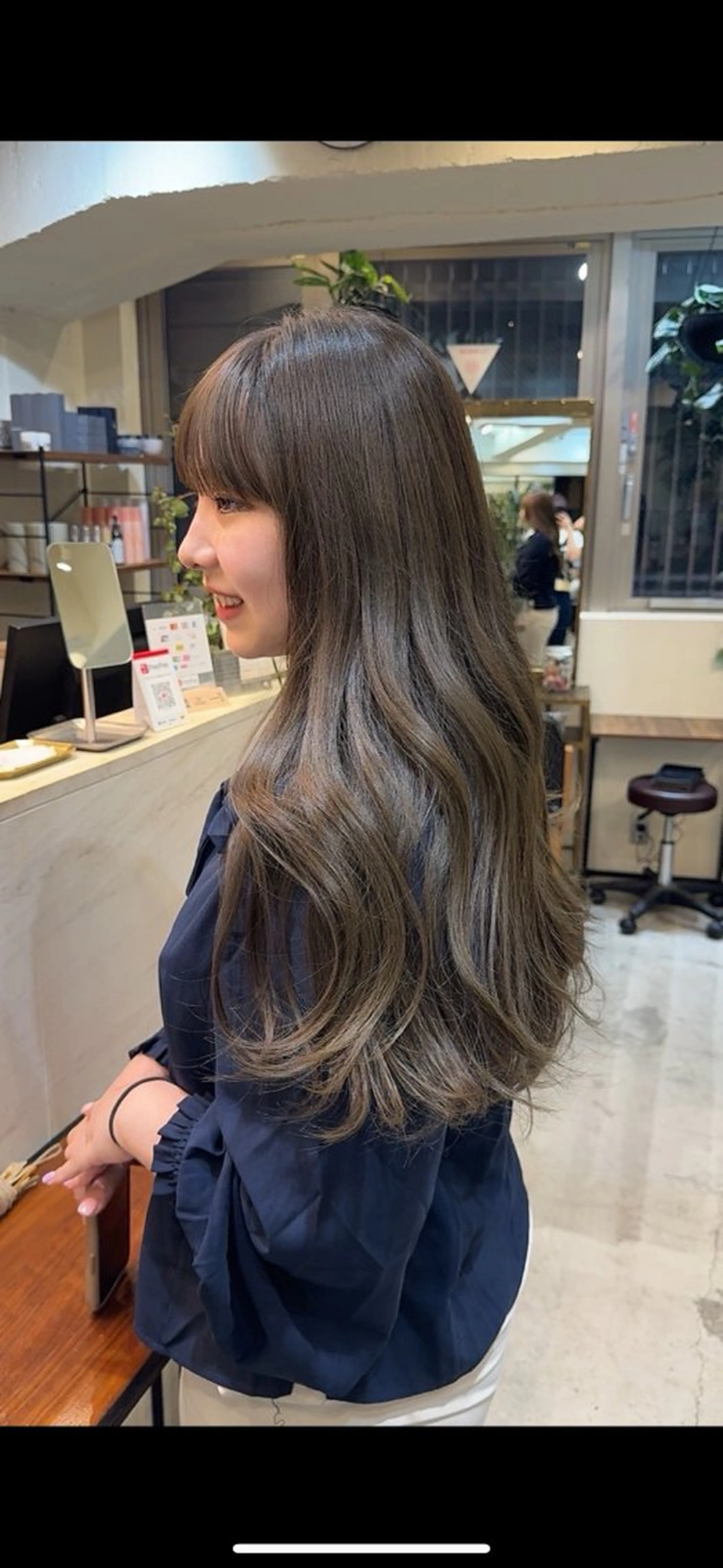 透明感のある寒色ヘアーへ変身させてみせます！✨️❤️‍🔥 落ち着いた色やグレージュ、オリーブのカラー得意です！！の写真